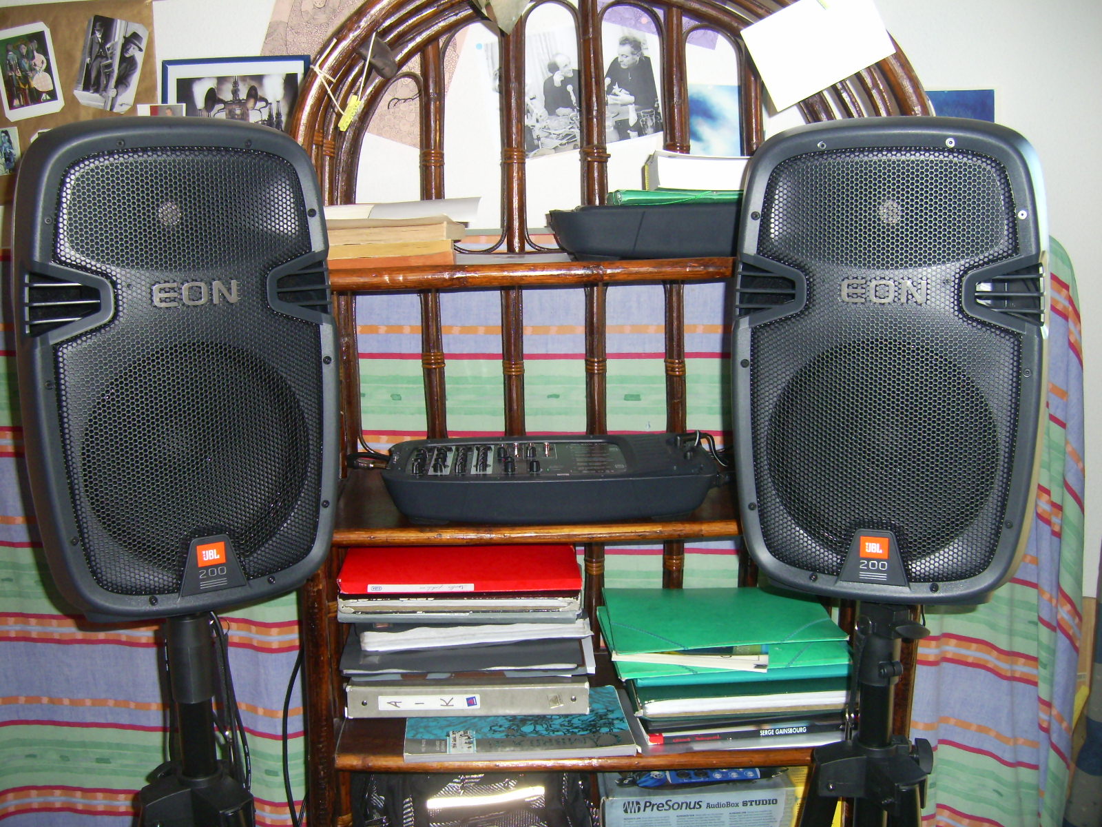 Photo JBL EON 210P JBL Pro EON 210P (355723) Audiofanzine