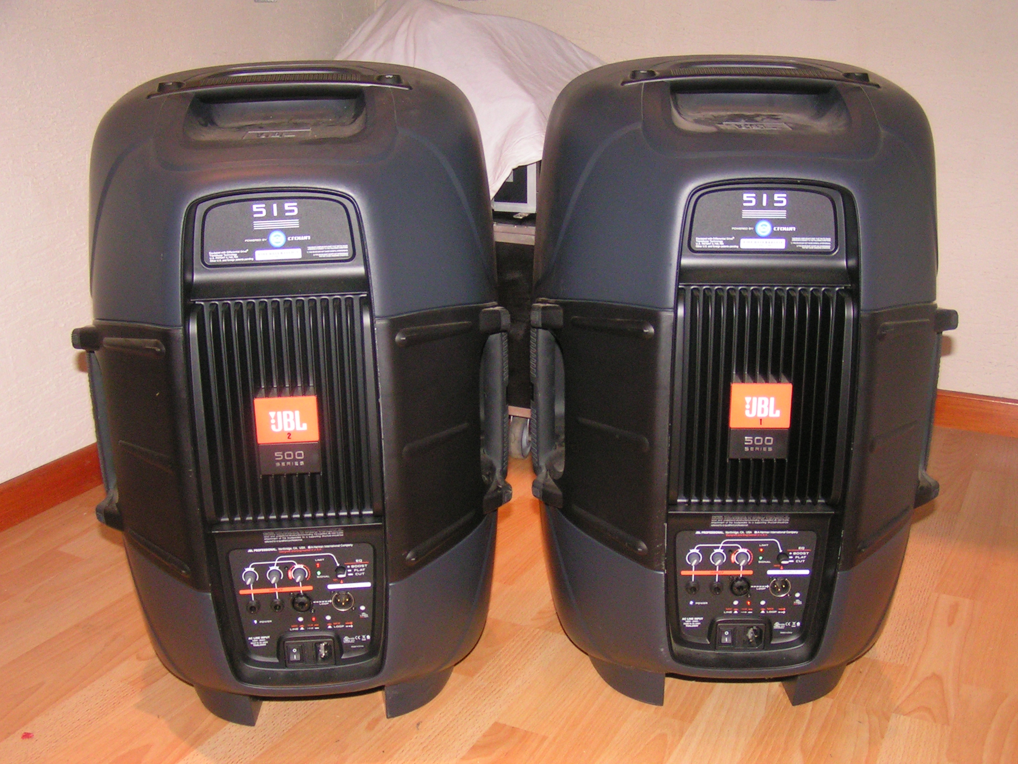 JBL EON 515 image (324696) Audiofanzine