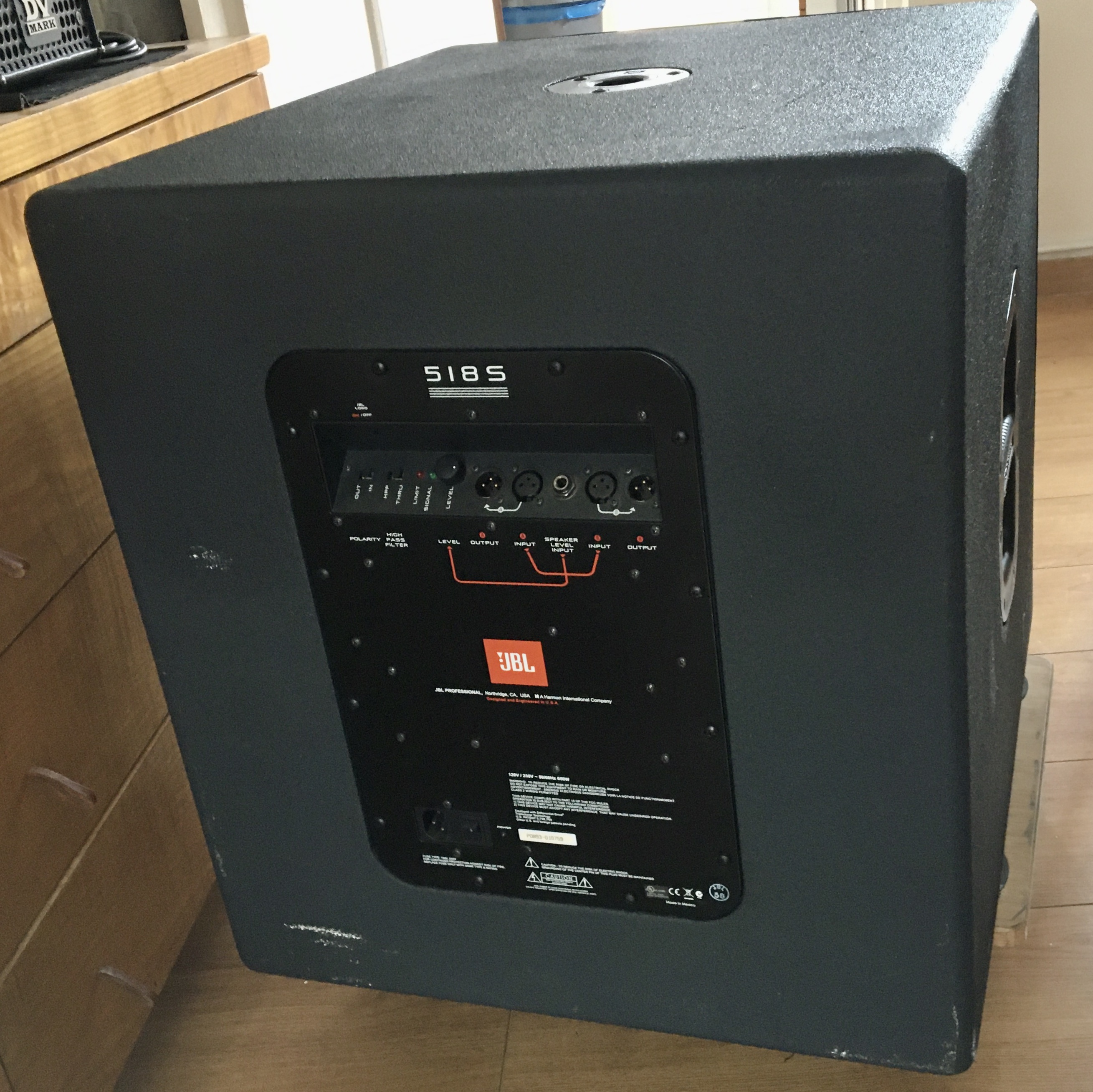 EON 518S JBL EON 518S Audiofanzine