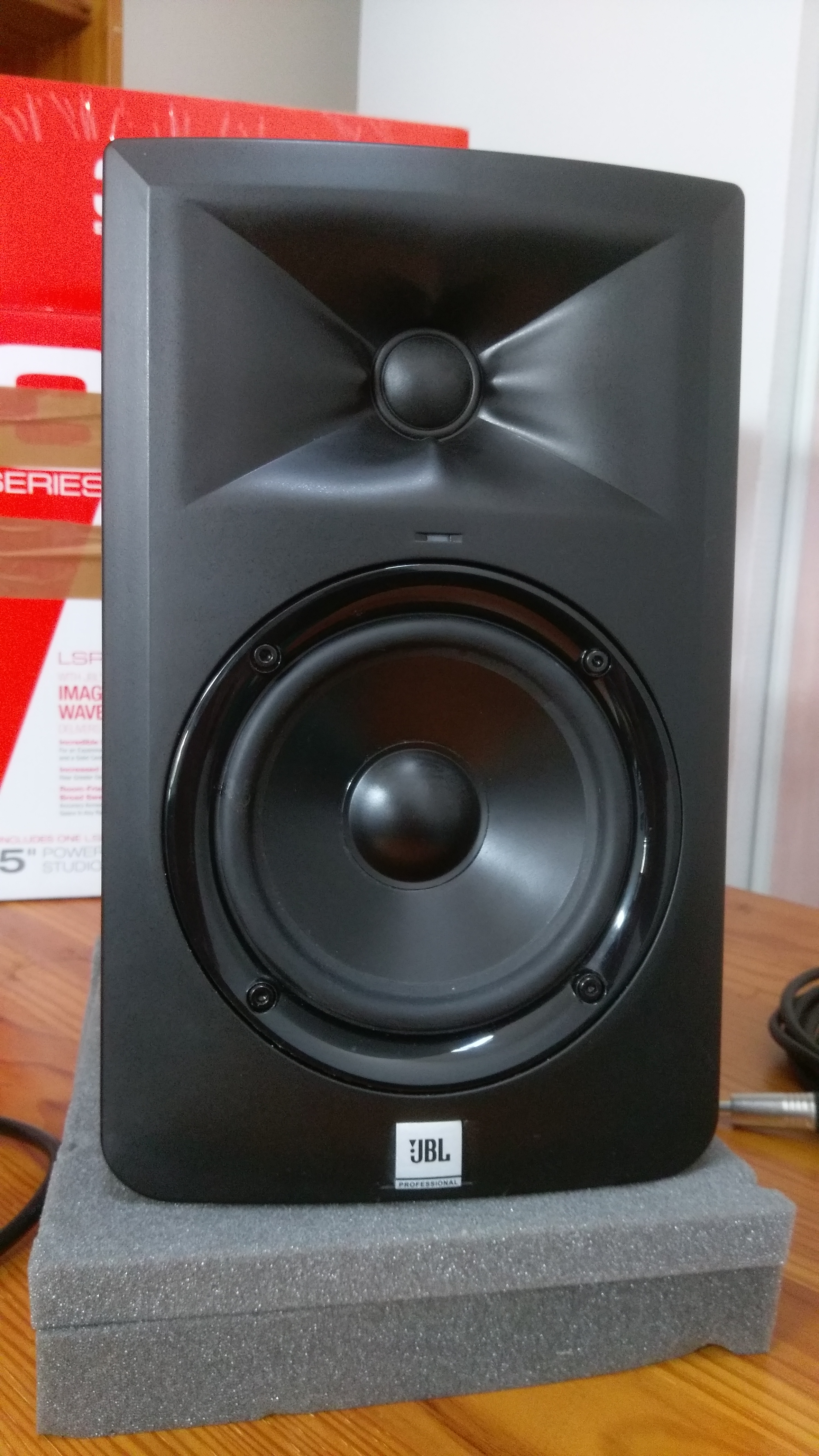 Настройка мониторов jbl 305