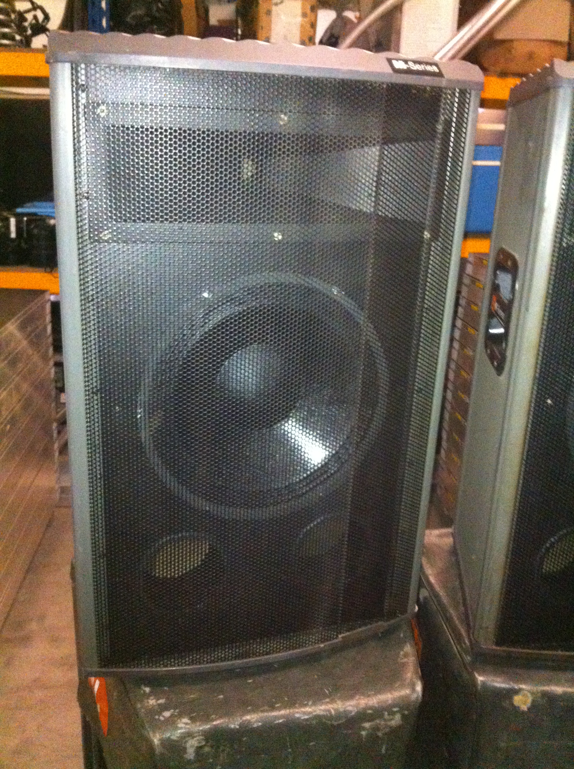 M330 - JBL M330 - Audiofanzine