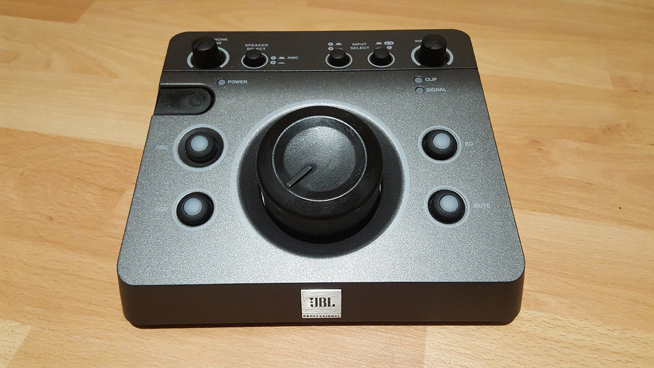 MSC1 Monitor System Controller JBL Audiofanzine