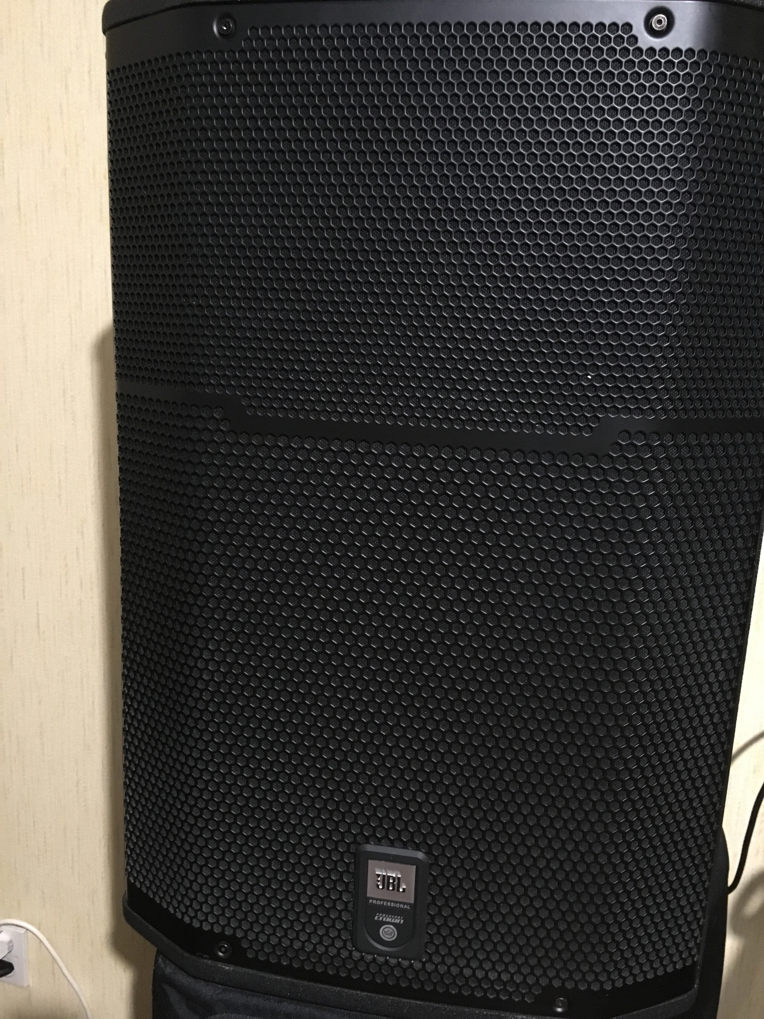 PRX615M JBL PRX615M Audiofanzine