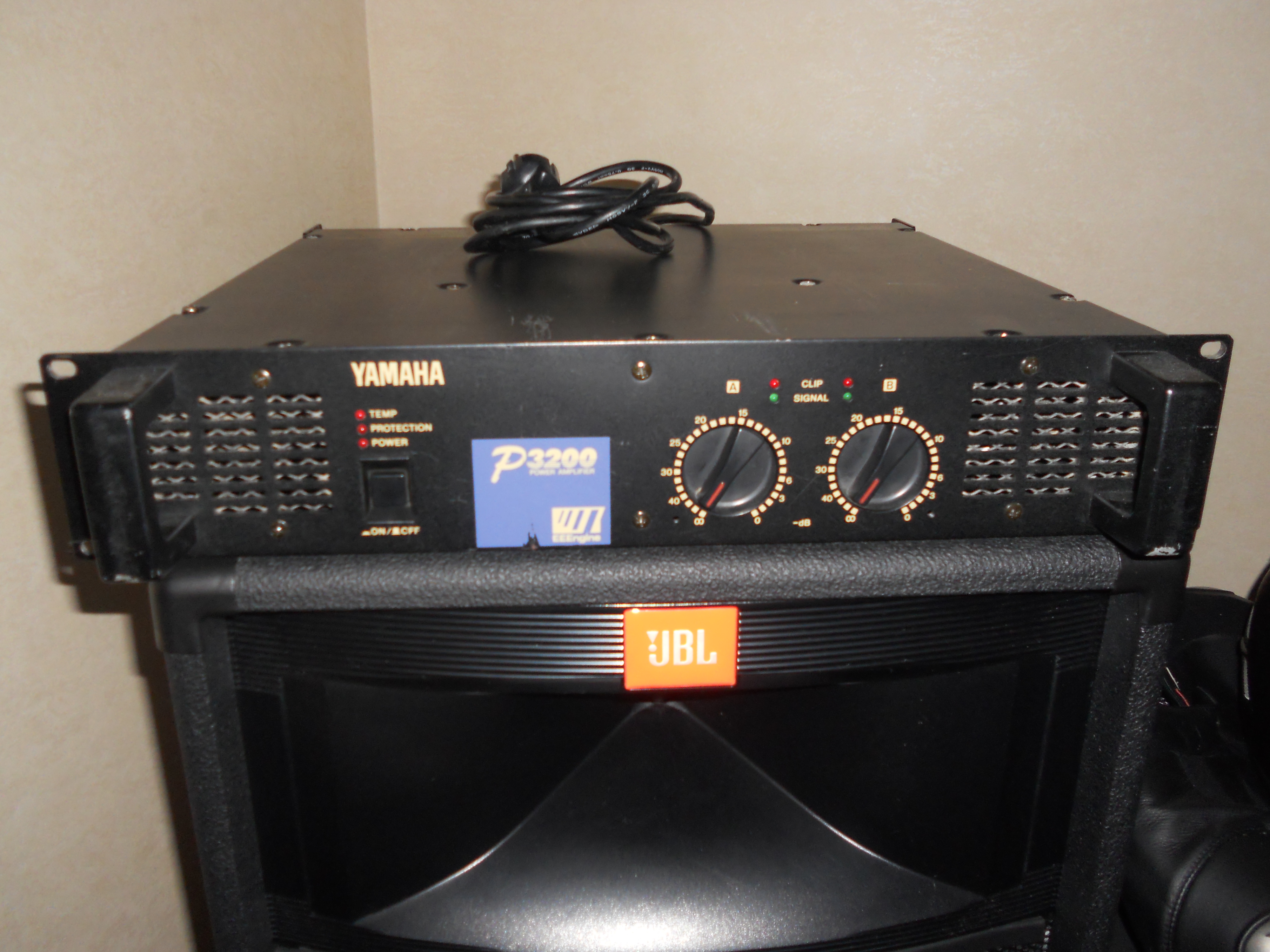 Photo JBL Urei 6290 JBL Pro Urei 6290 (339914) Audiofanzine