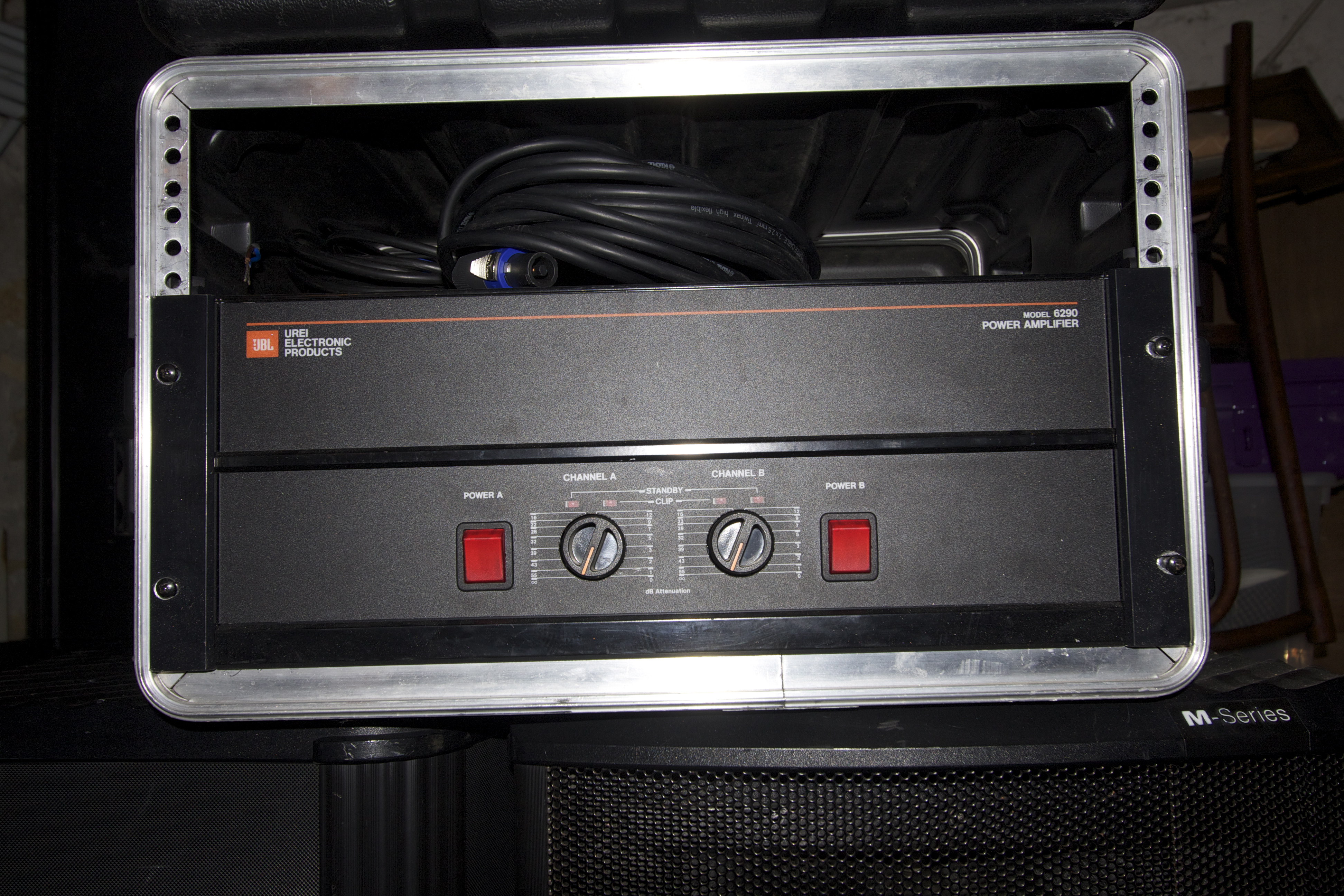 JBL Urei 6290 image (638166) Audiofanzine