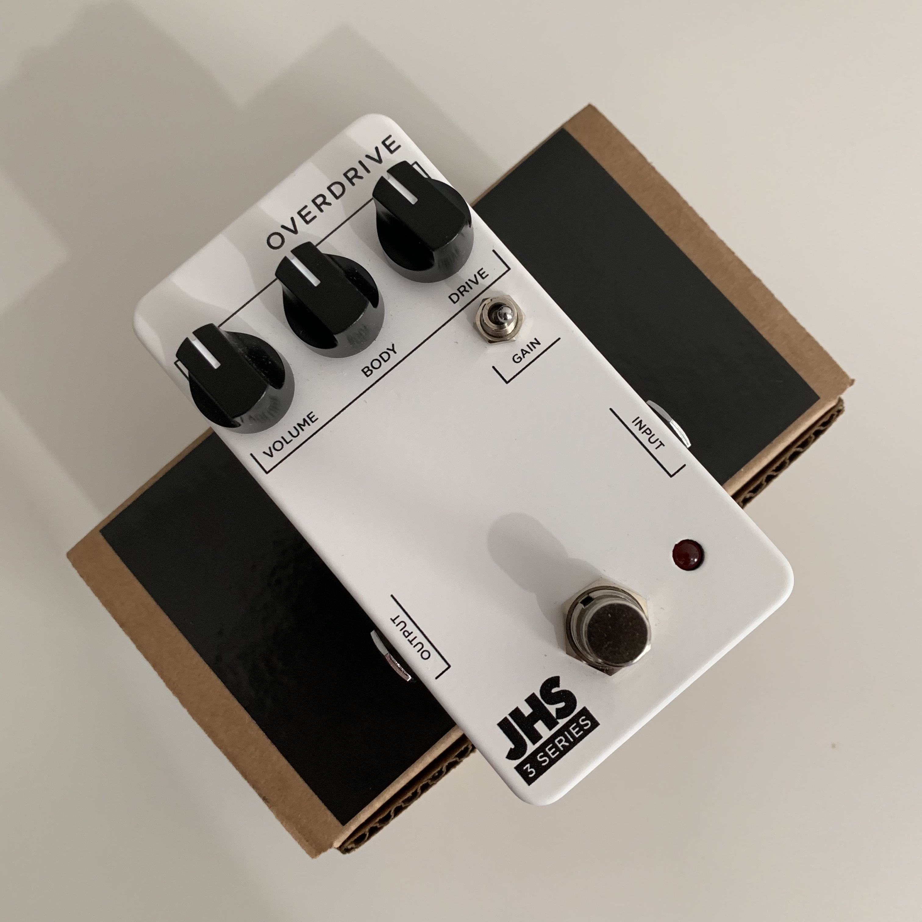 3 Series Overdrive JHS Pedals 3 Series Overdrive Audiofanzine