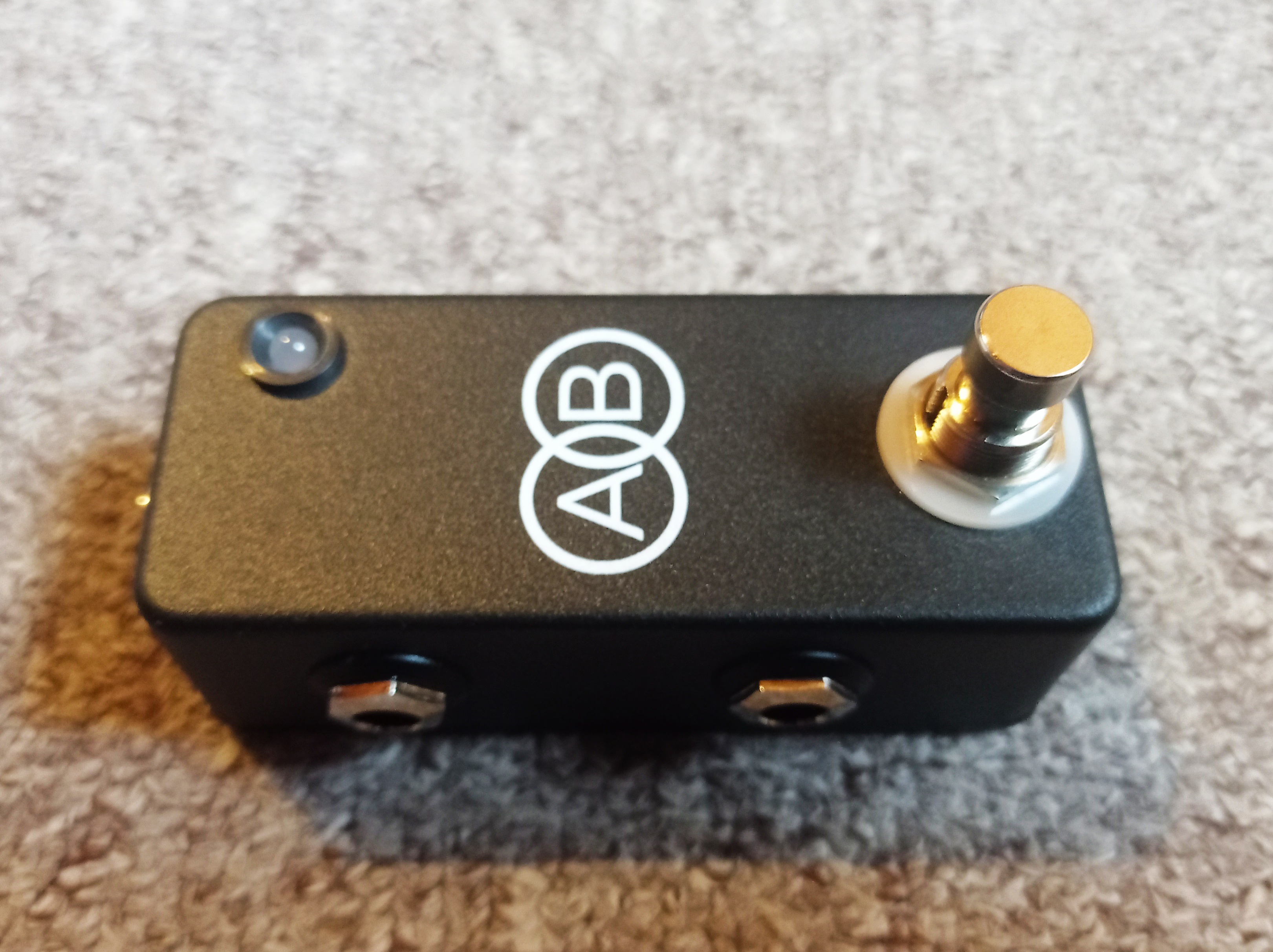 JHS Pedals Mini A/B Box , Test, Avis et Comparatif Pincez moi
