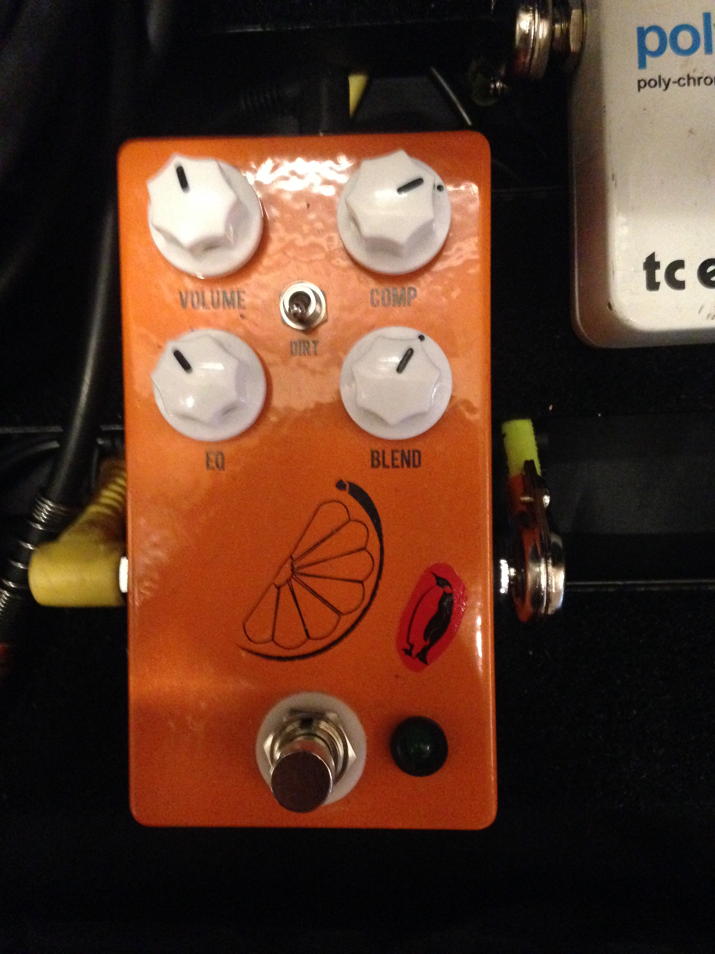 Pulp 'N' Peel V4 JHS Pedals Pulp 'N' Peel V4 Audiofanzine