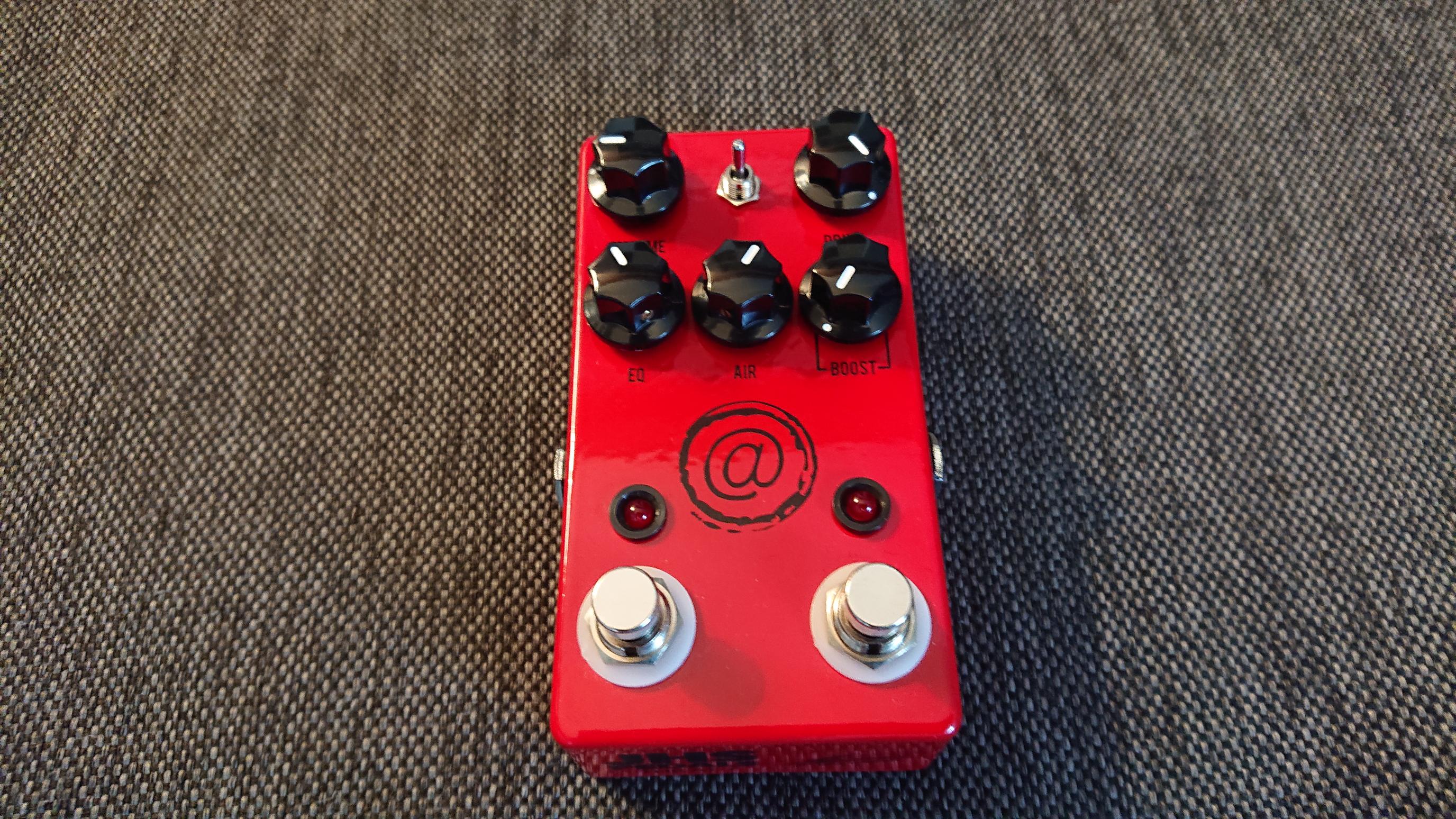 The AT+ Andy Timmons Signature JHS Pedals Audiofanzine
