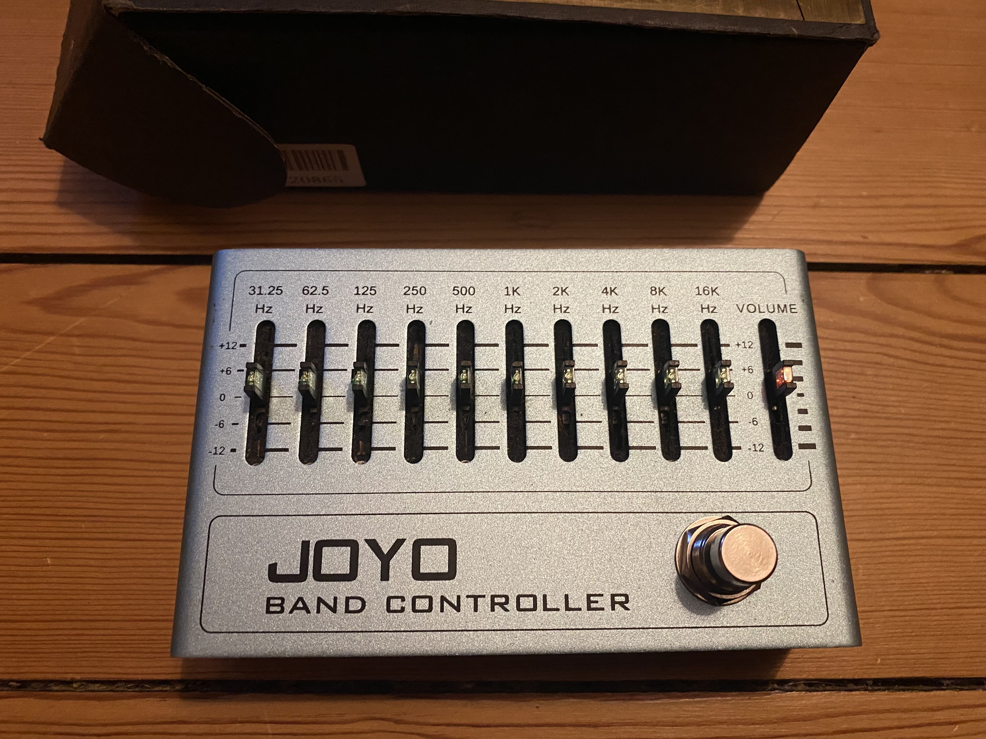 R-12 Band Controller - Joyo R-12 Band Controller - Audiofanzine