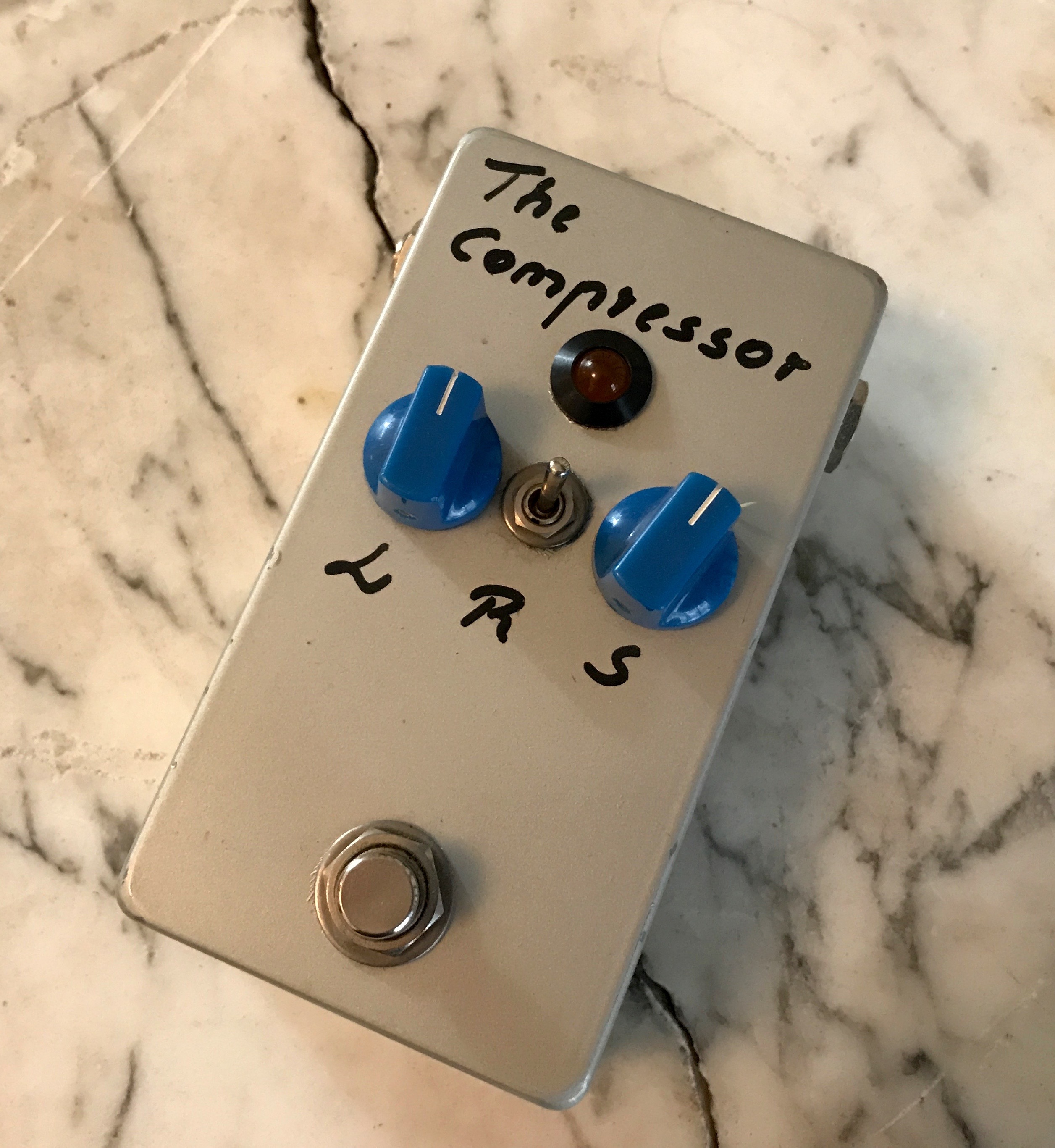 COMPRESSOR Keeley Electronics Compressor Audiofanzine