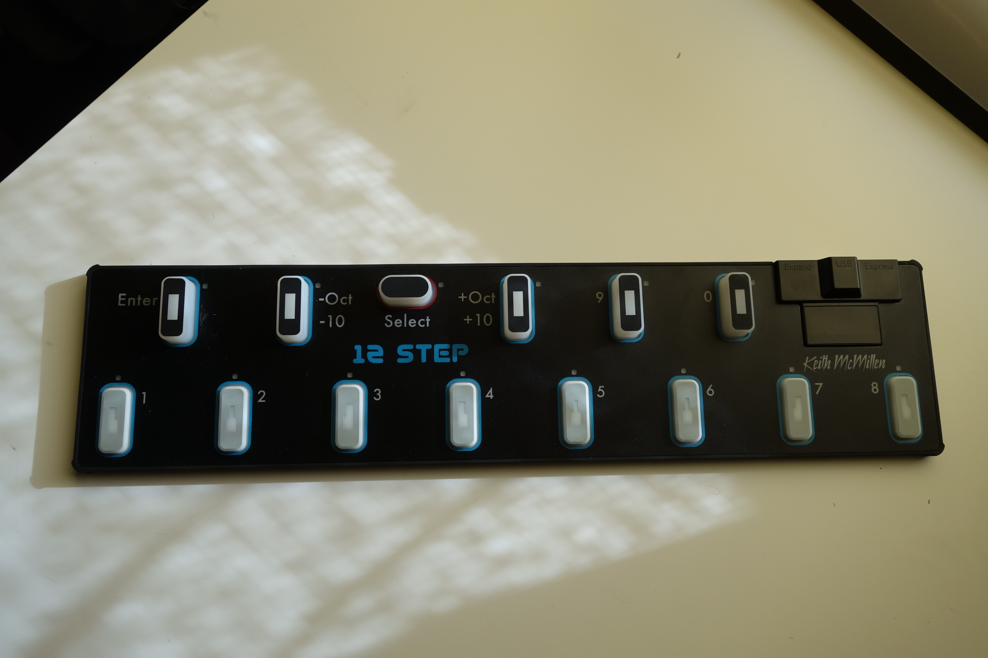 12 Step Keith McMillen Instruments 12 Step Audiofanzine