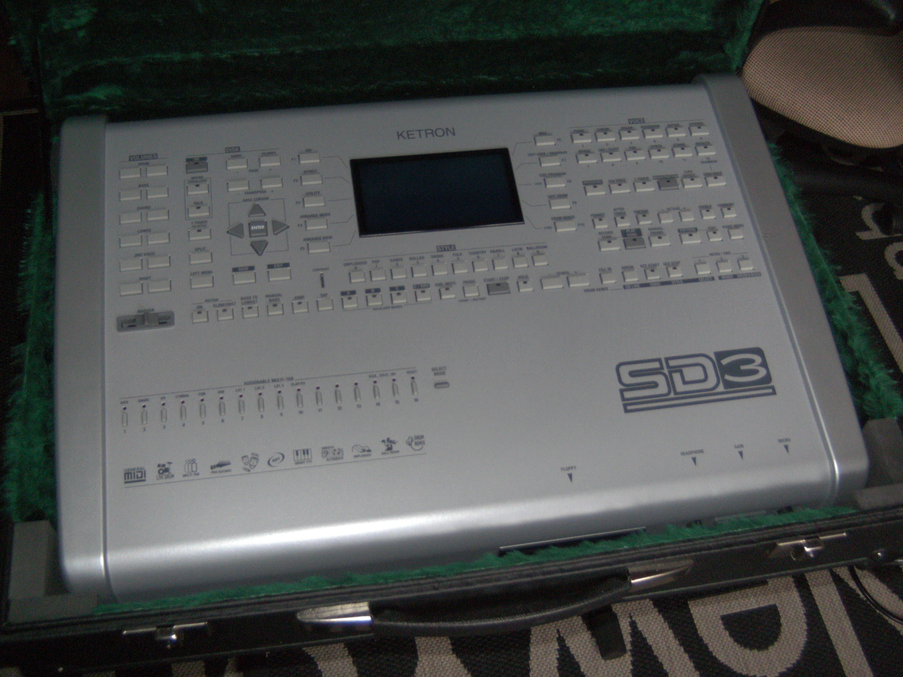 Ketron SD3 HD image (559782) Audiofanzine