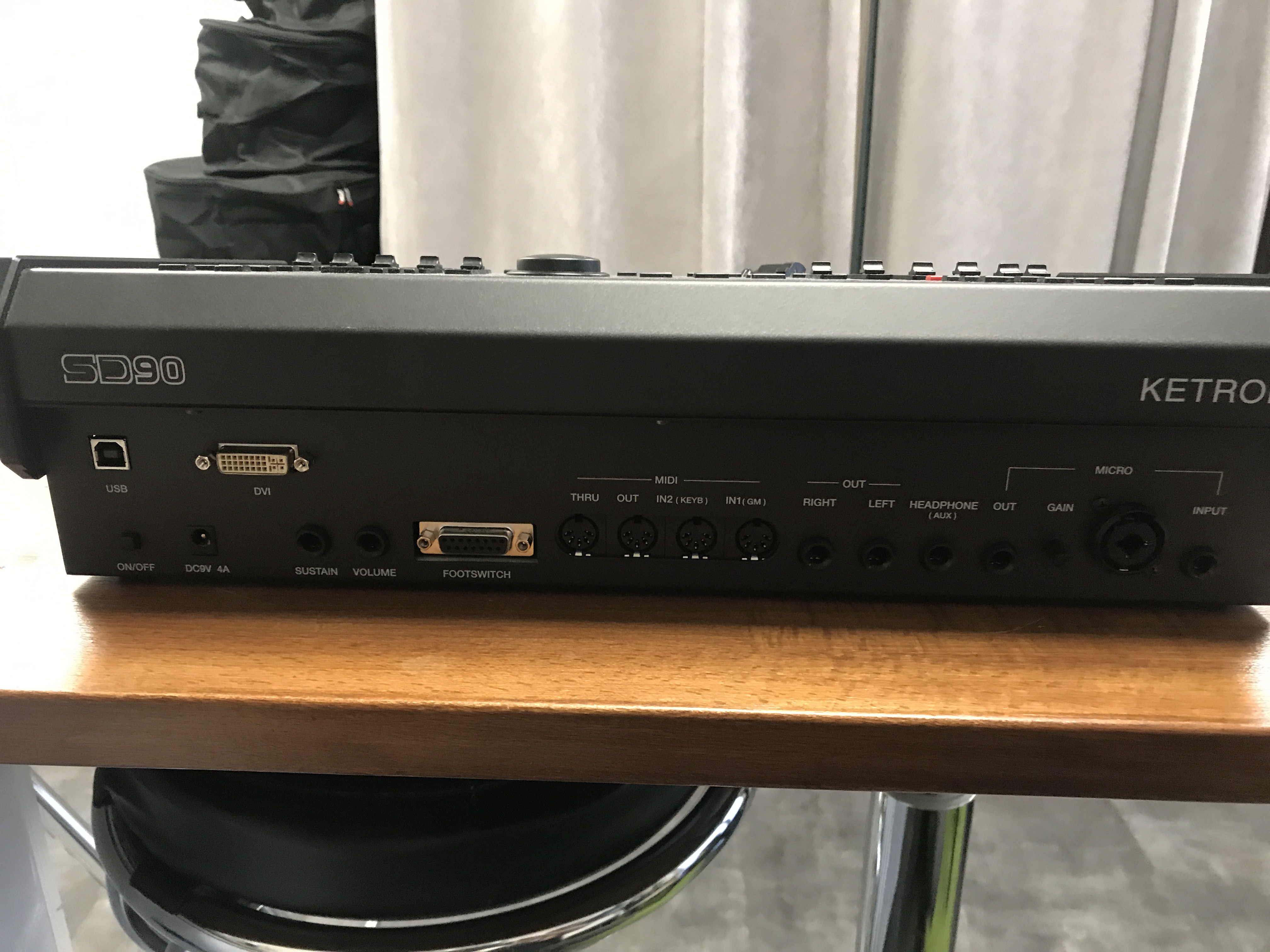 SD90 Ketron SD90 Audiofanzine