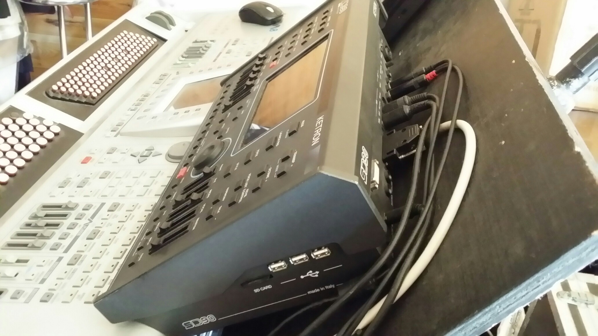 SD90 Ketron SD90 Audiofanzine