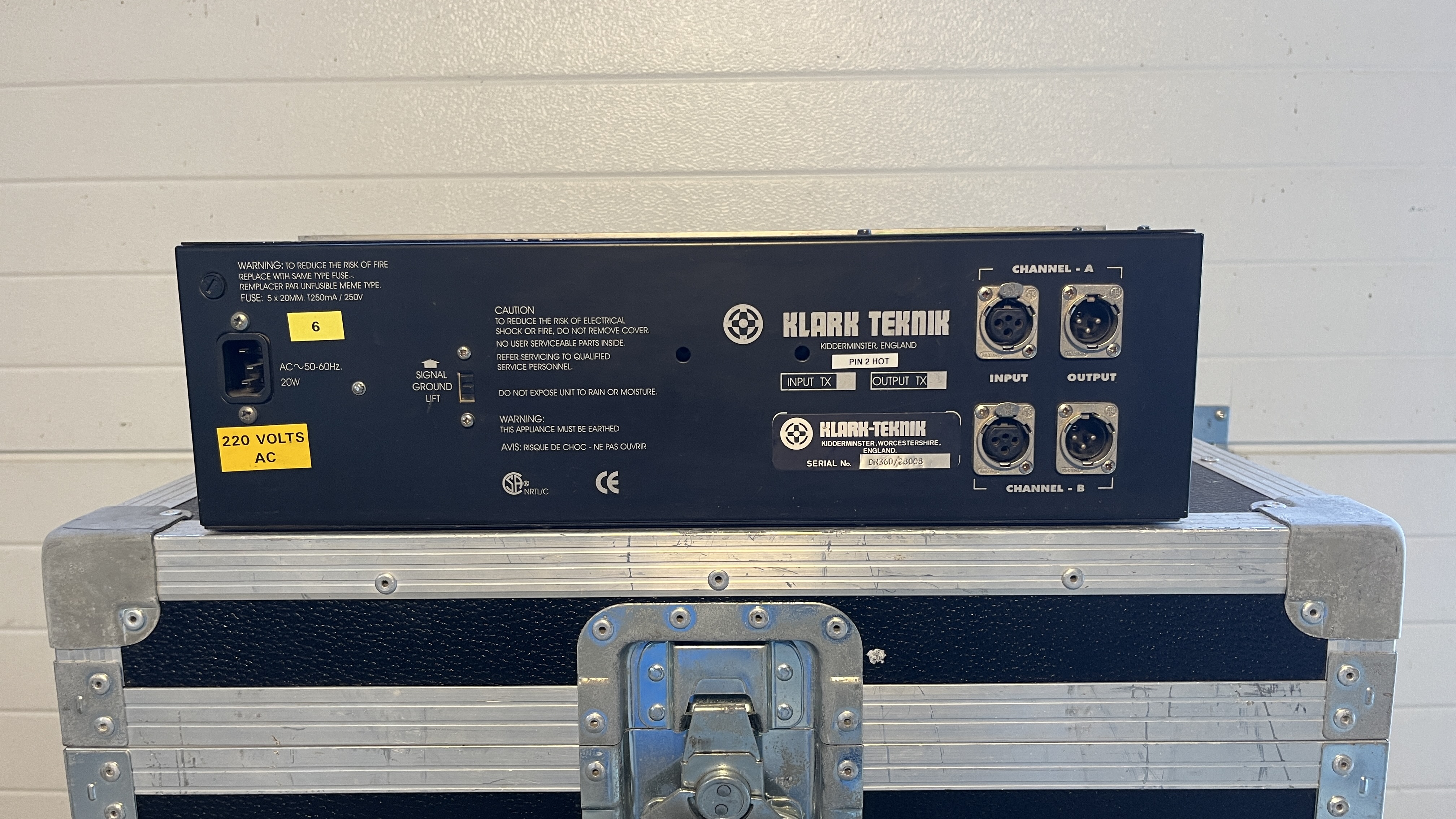 KLARK TEKNIK DN360 30バンド グラフィックイコライザ 大定番