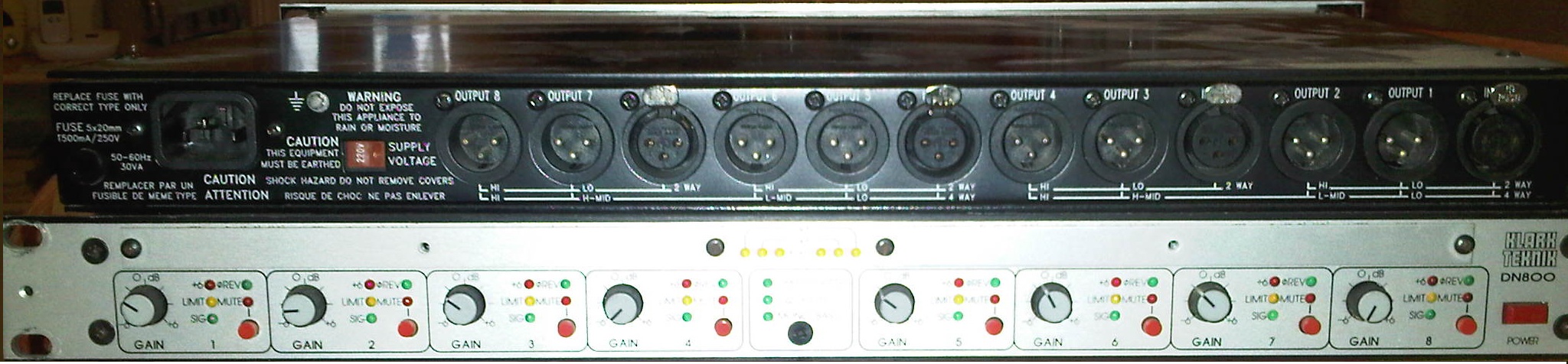 Klark Teknik DN 800 - Audiofanzine