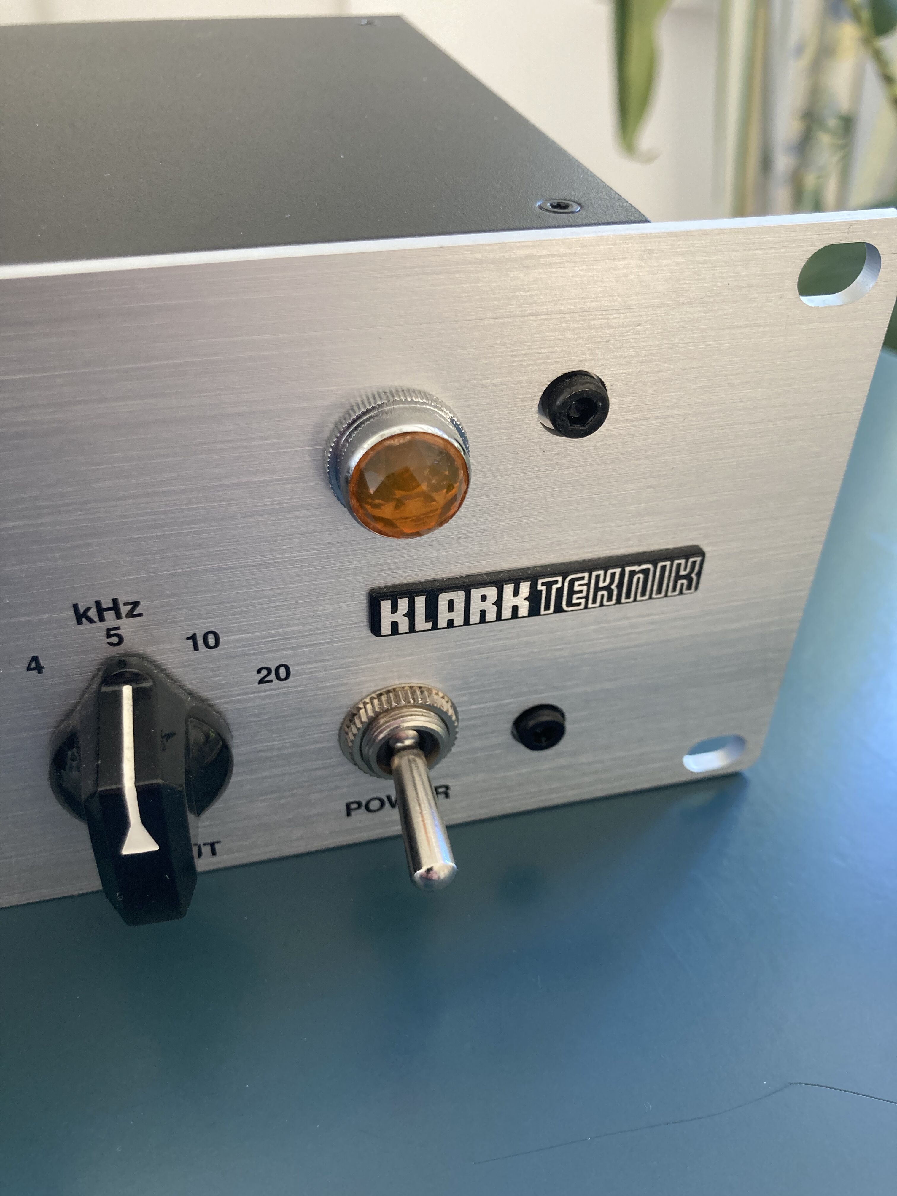 EQPKT Klark Teknik EQPKT Audiofanzine