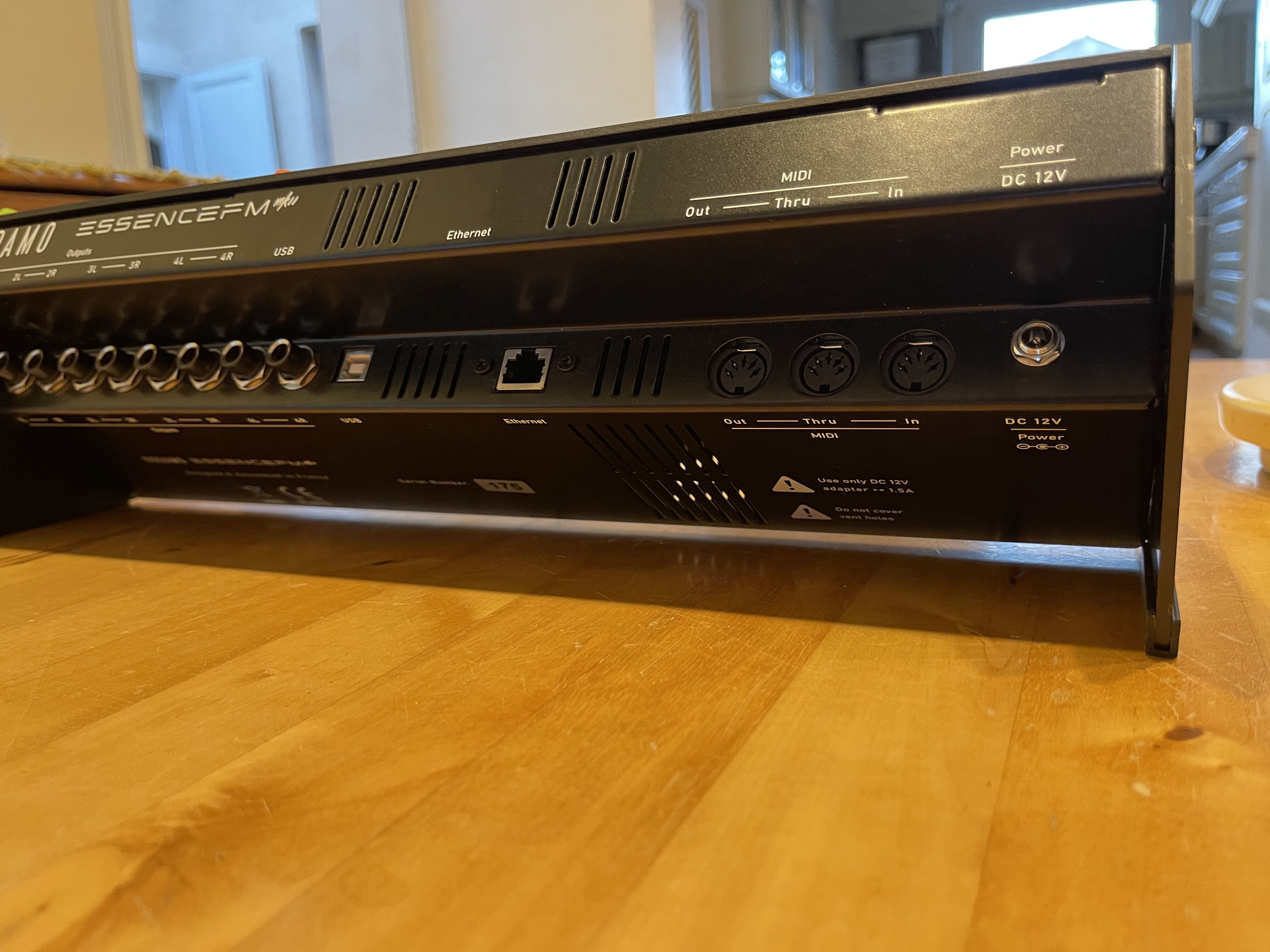 EssenceFM MKII Kodamo EssenceFM MKII Audiofanzine