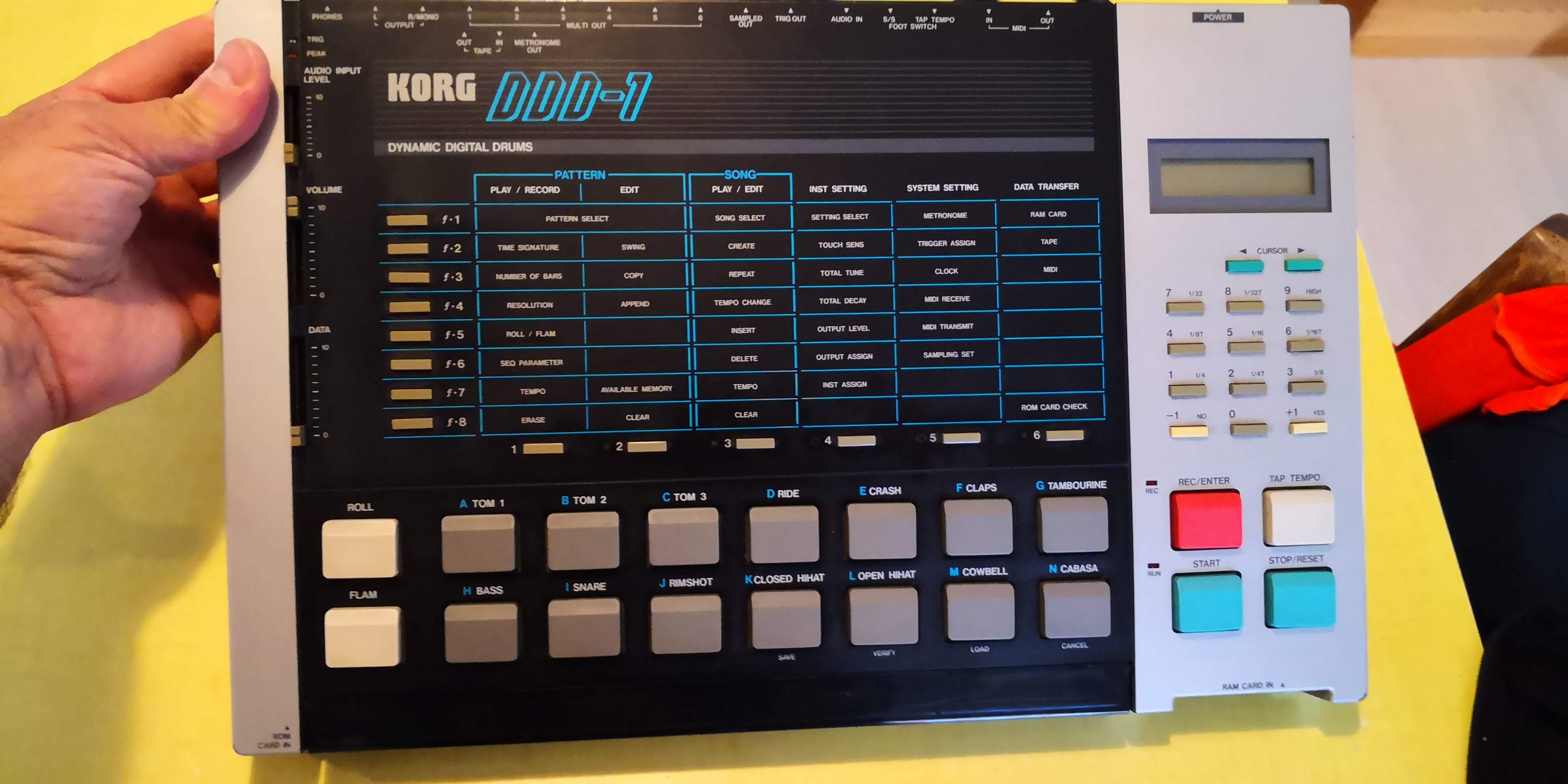 Korg DDD-1 Dynamic Digital Drums - Audiofanzine