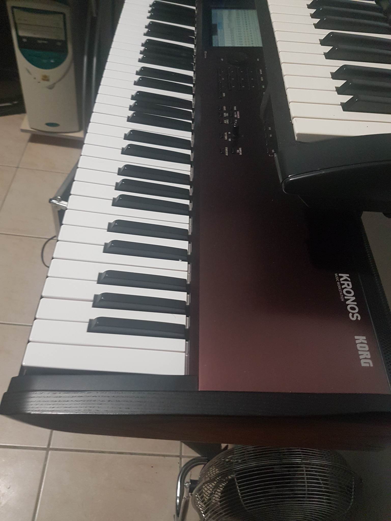Piano Digital Stage E-Piano Set 88 Touches 600 Voix EQ AUX Banc