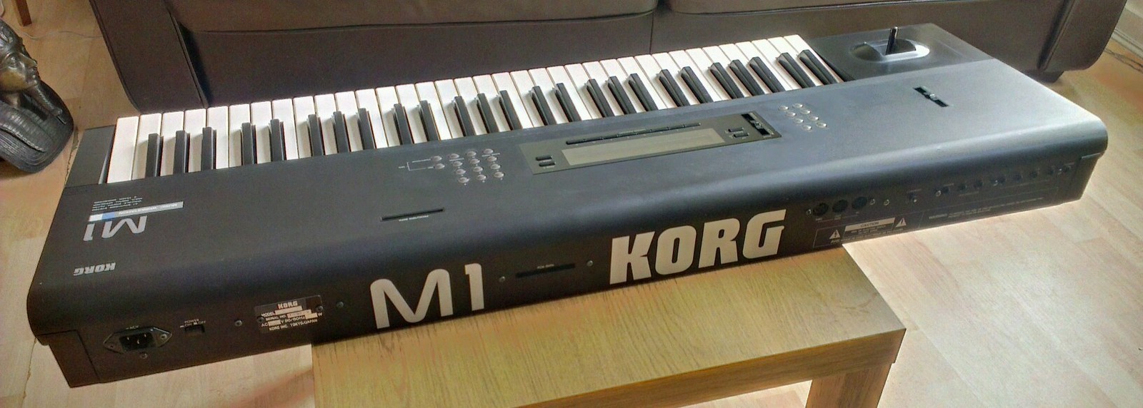teclado korg m1