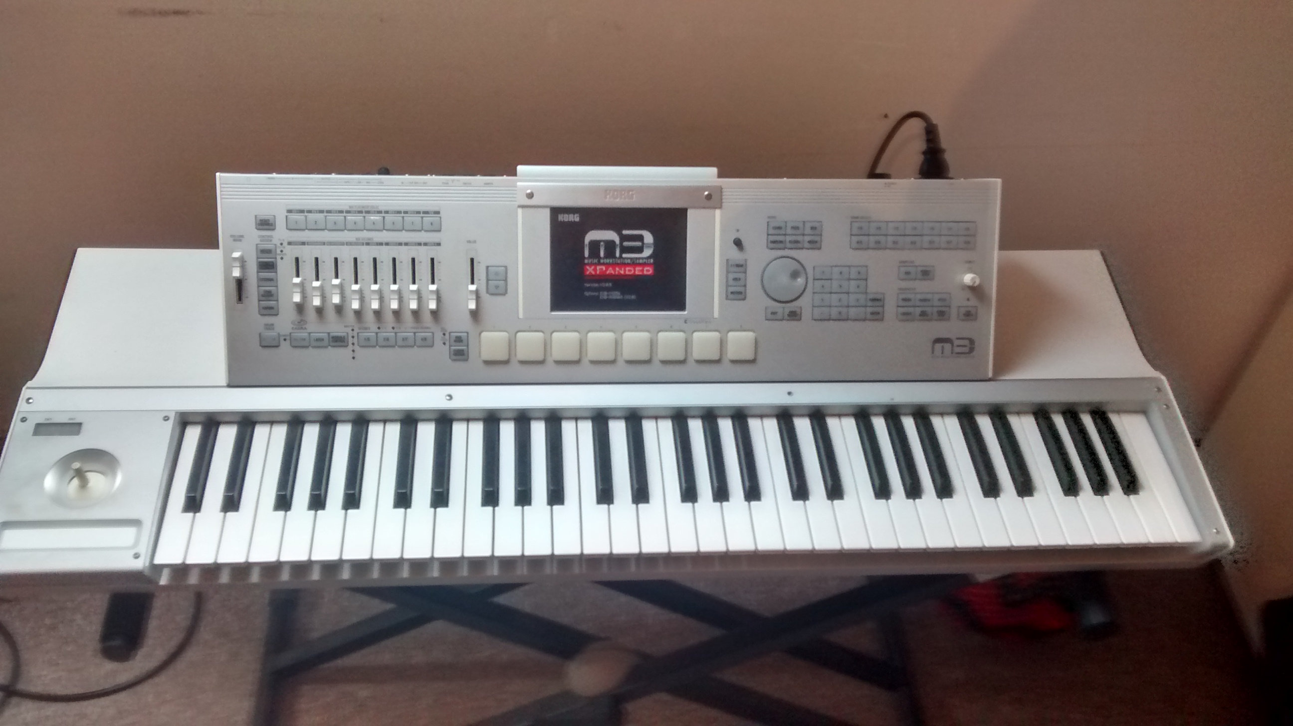 M3 61 - Korg M3 61 - Audiofanzine