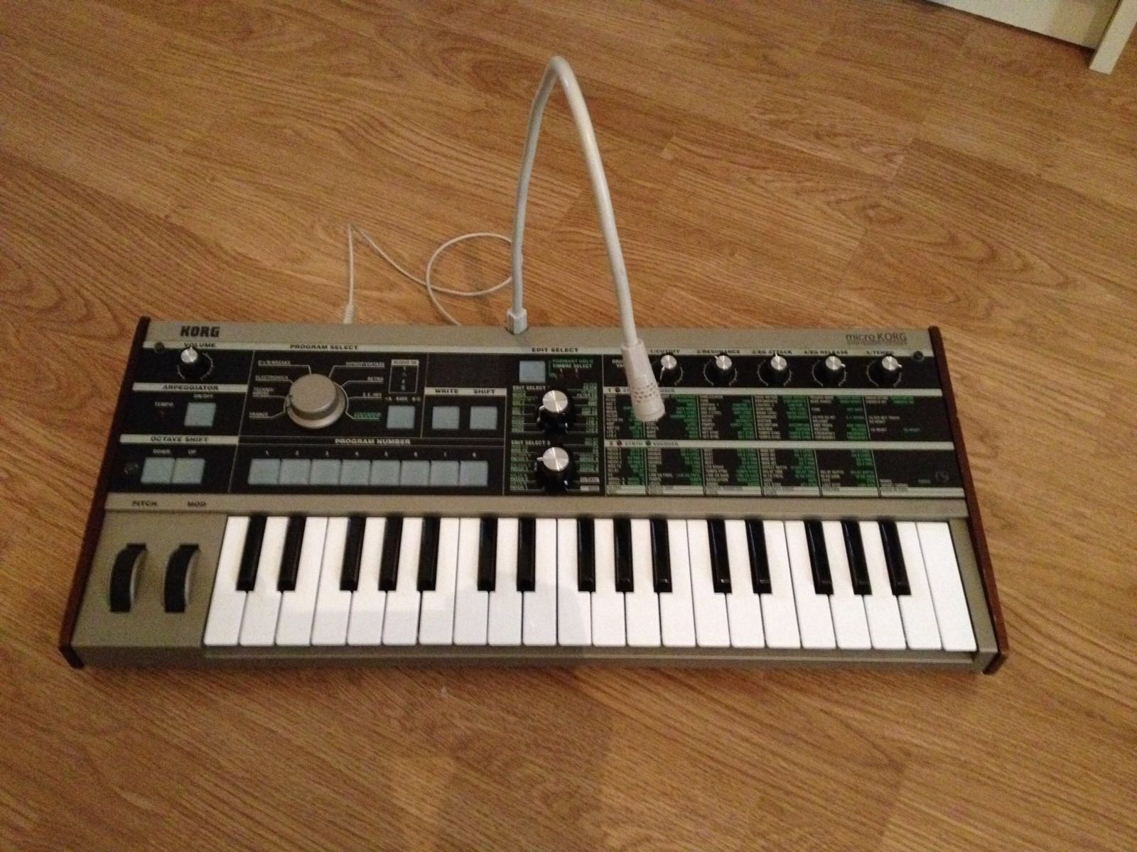 Korg microKORG image (#1568444) - Audiofanzine