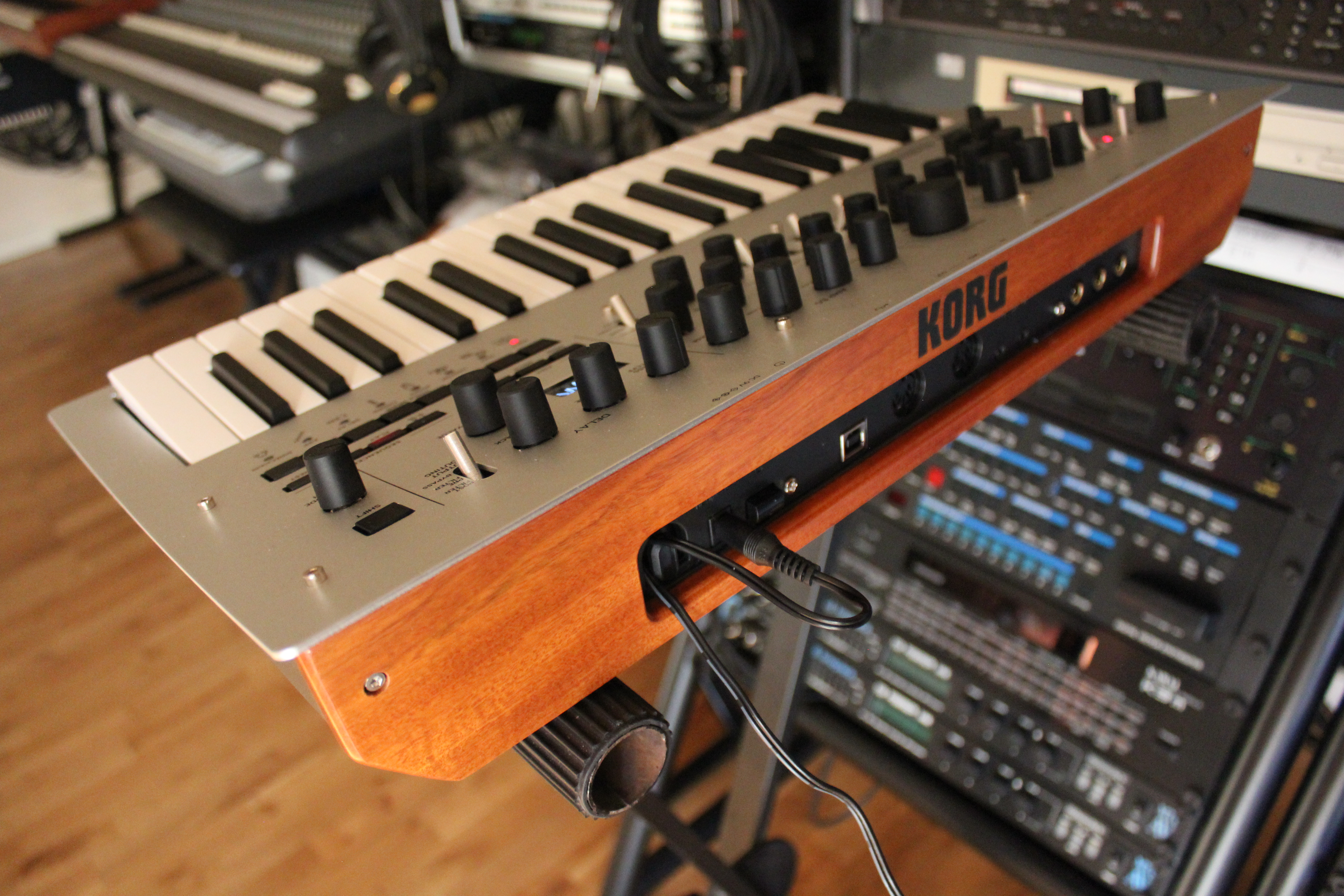 Photo Minilogue Minilogue (1805) (1302872) Audiofanzine