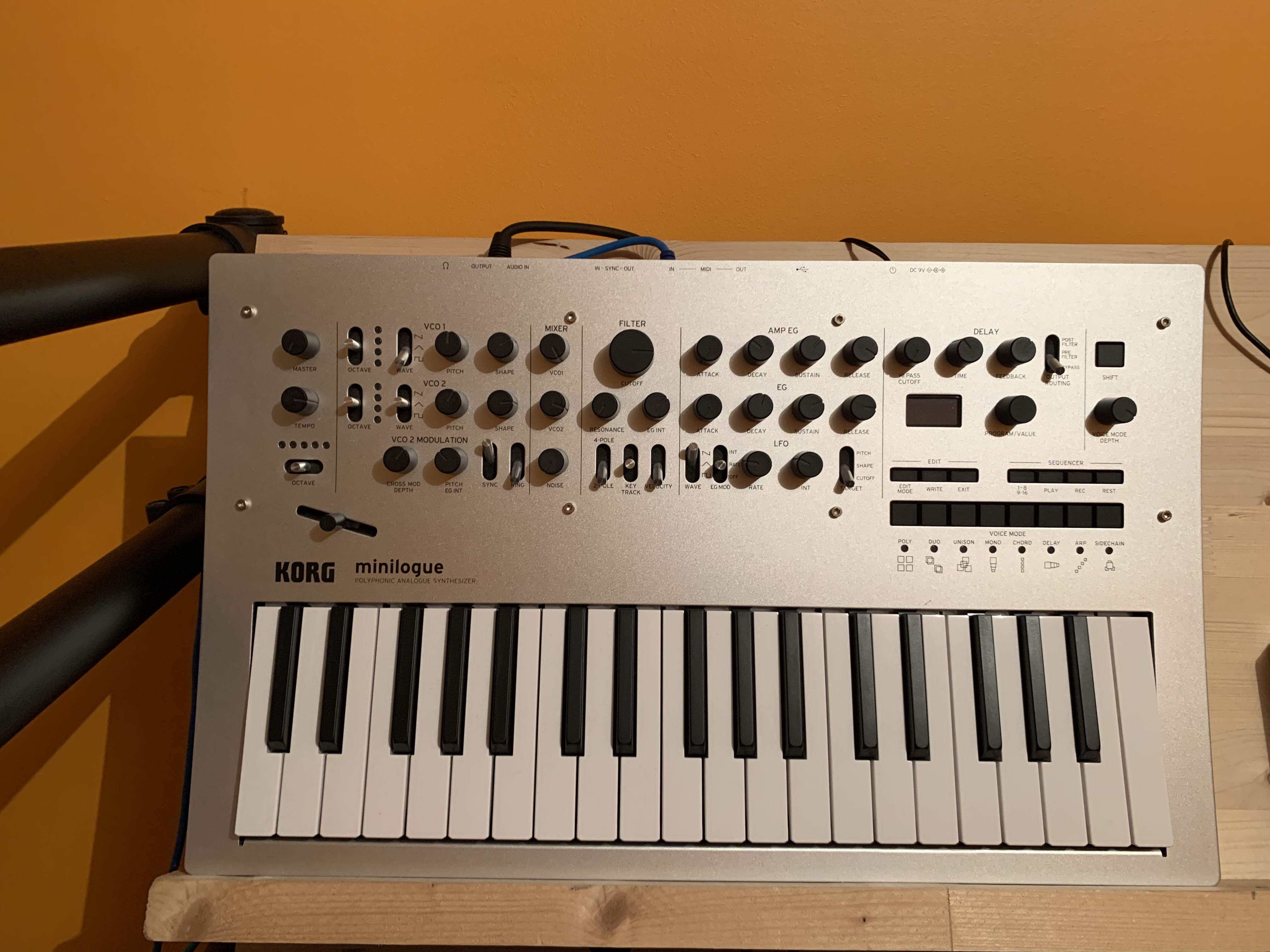 Minilogue Korg Minilogue Audiofanzine