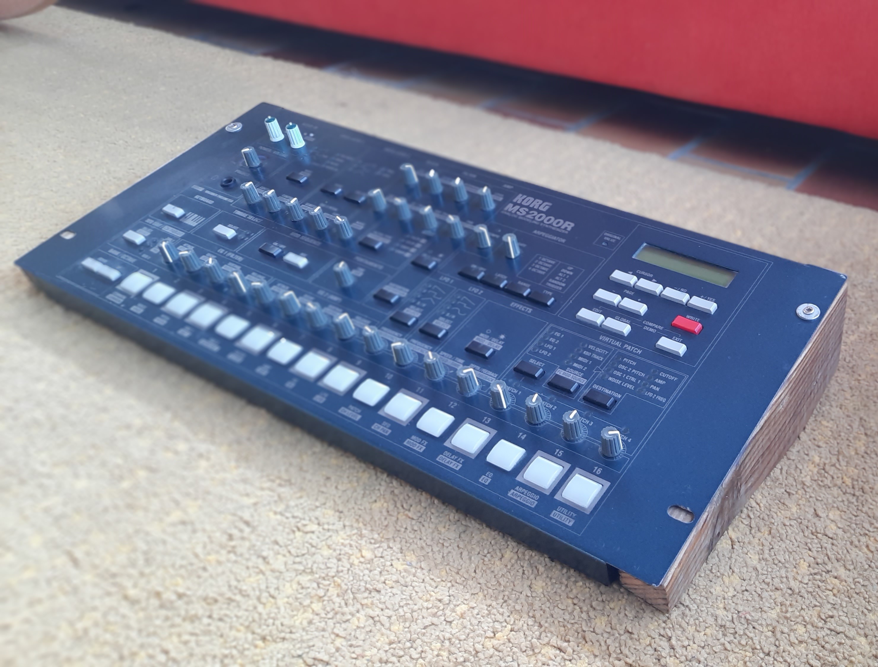 MS2000R - Korg MS2000R - Audiofanzine