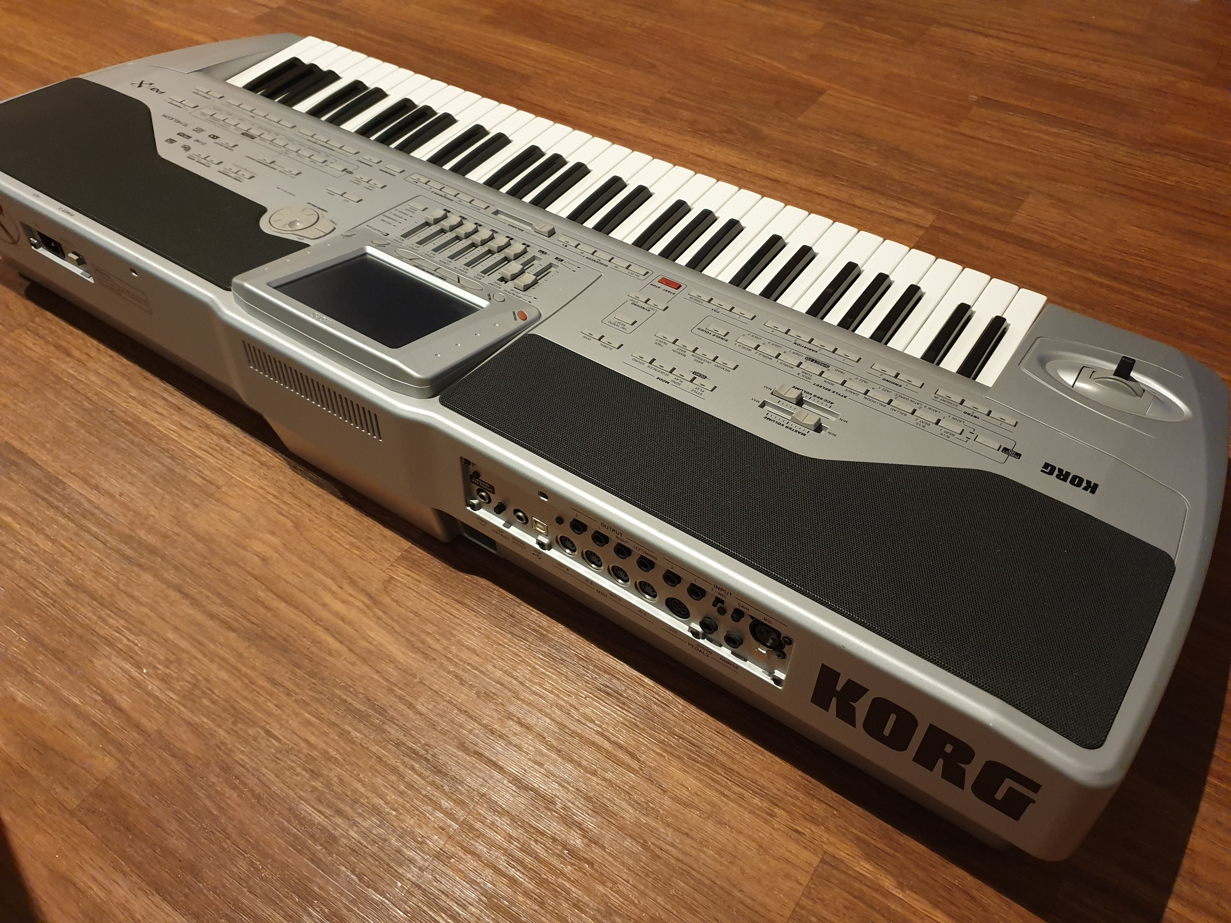 help with downloading korg pa1x pro software