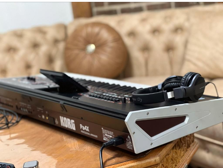 Pa4X Oriental 61 Pa4X Oriental 61 Audiofanzine