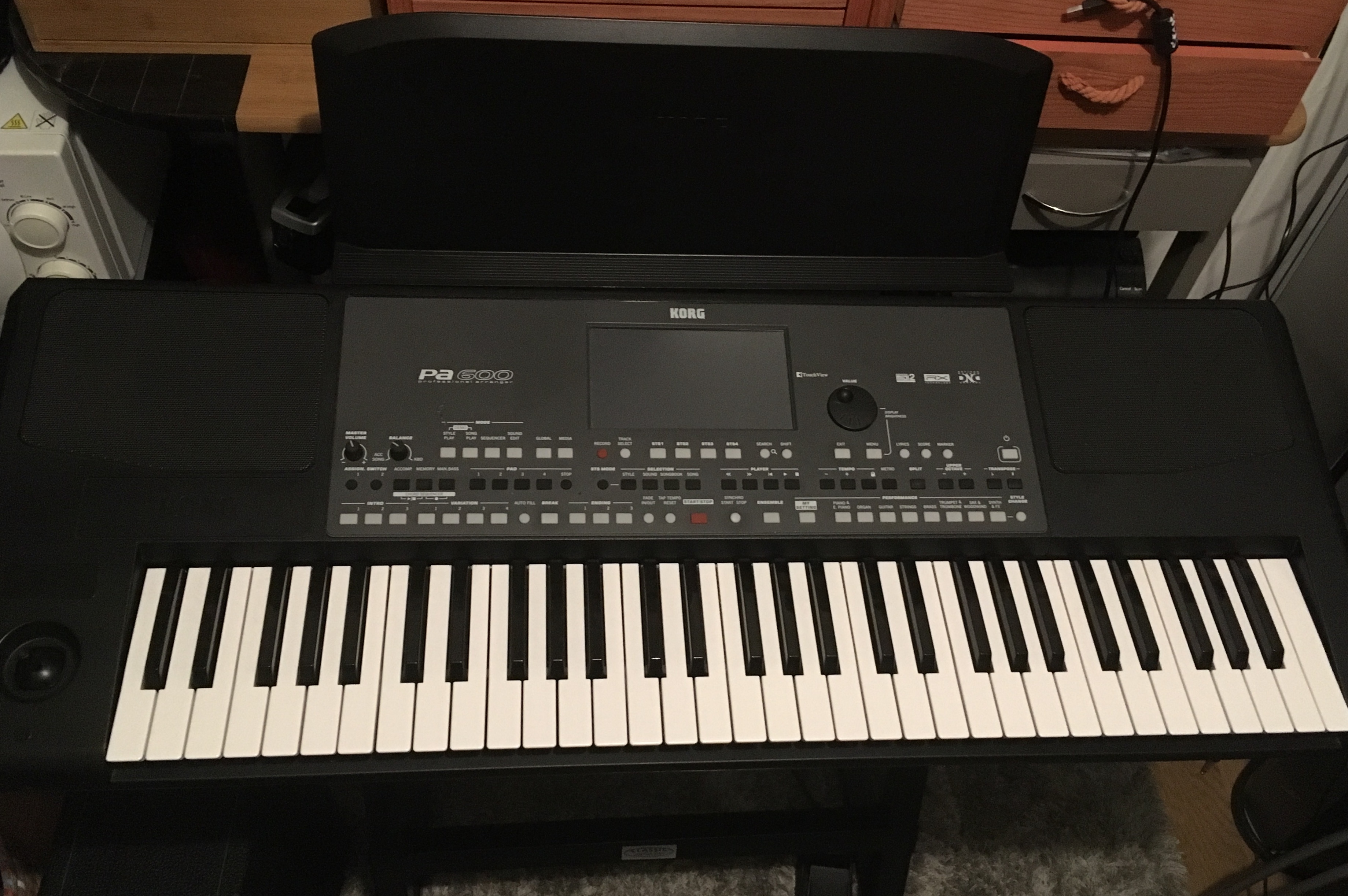  Pa600  Korg Pa600  Audiofanzine