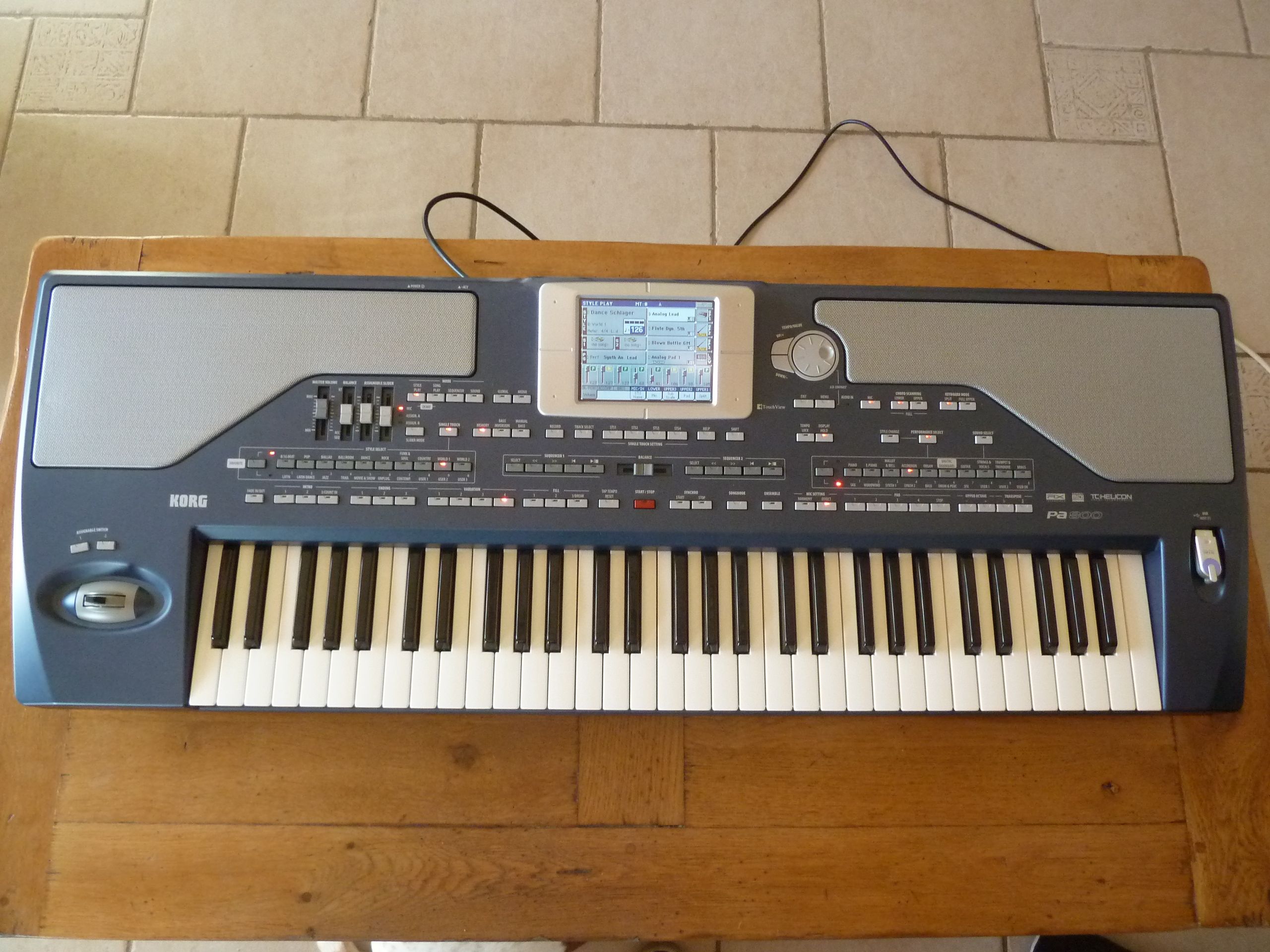  Korg Pa800  image 1513586 Audiofanzine