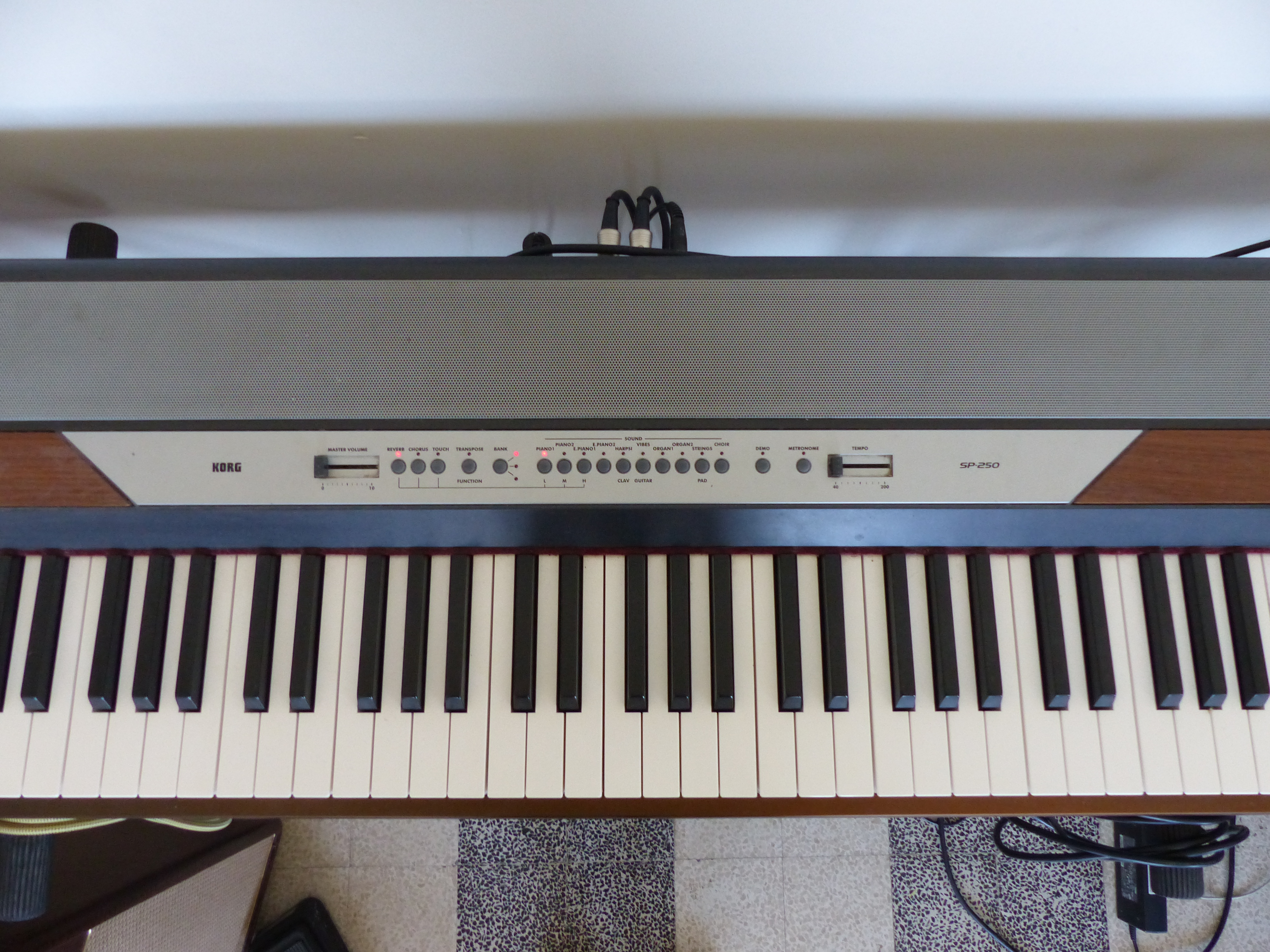 Photo Korg SP 250 Korg SP 250 58944 1131393 Audiofanzine