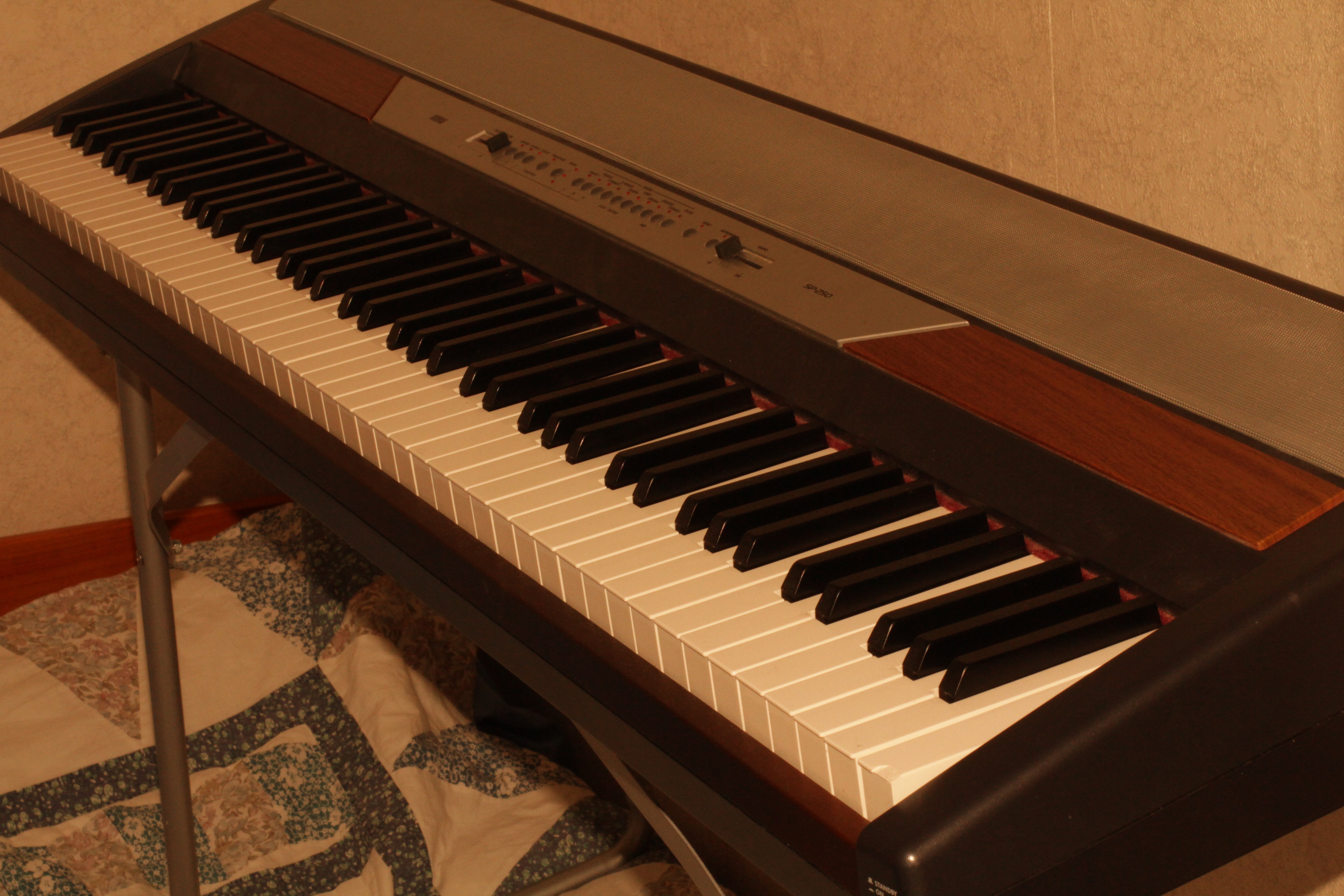 Photo Korg SP 250 Korg SP 250 38898 870283 Audiofanzine