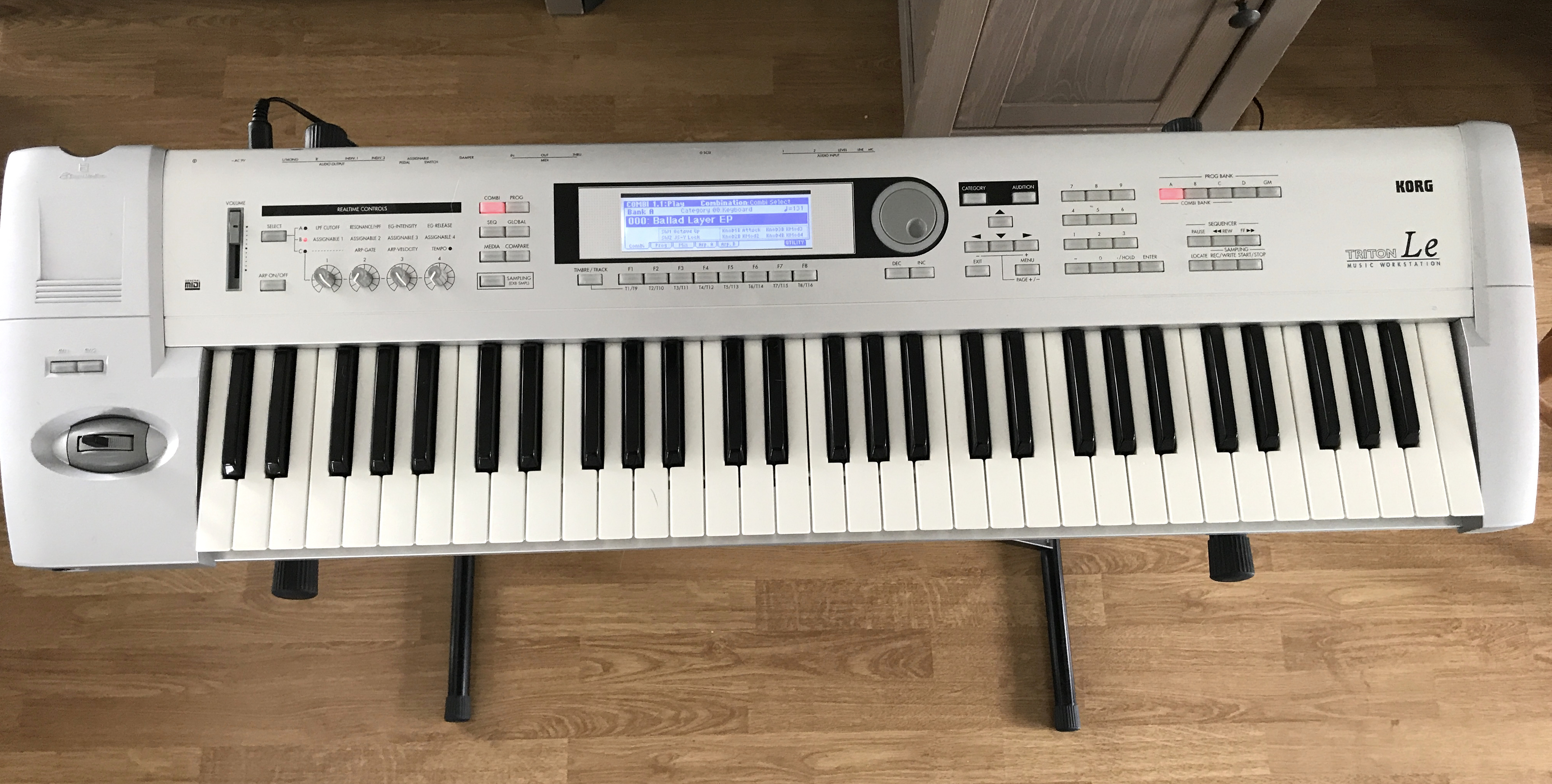 TRITON LE 61 Triton Le 61 Audiofanzine