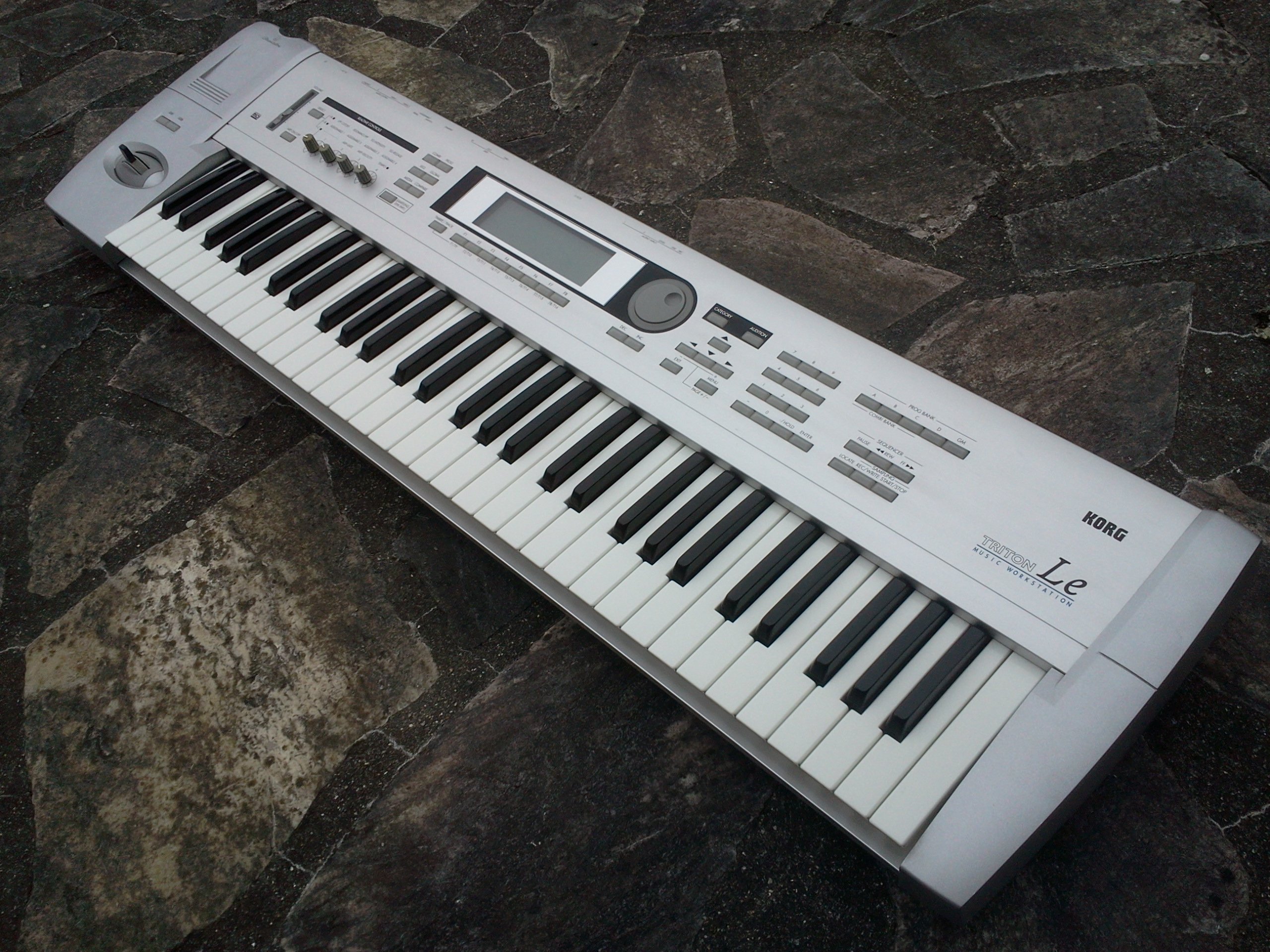 Photo Triton Le 61 Triton Le 61 (15028) (828232