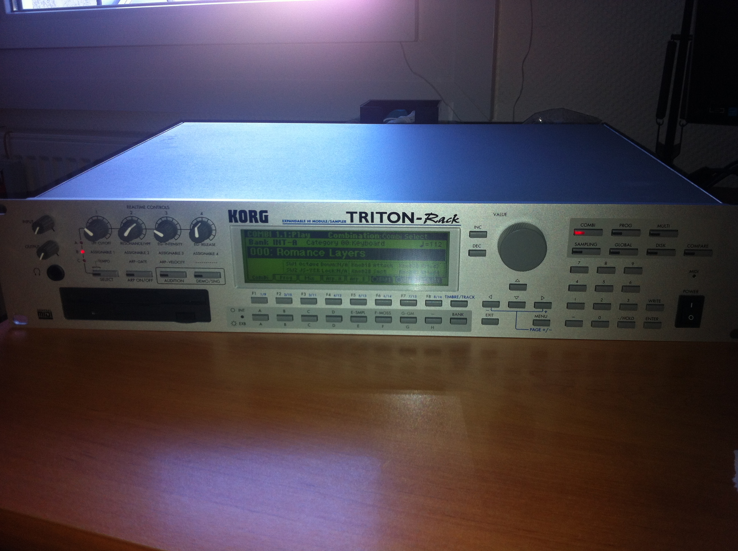 Triton Rack image (612070) Audiofanzine