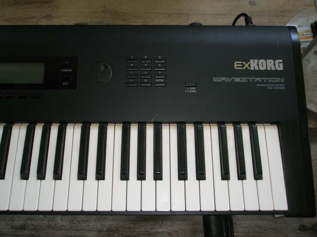korg wavestation ex synthesizer