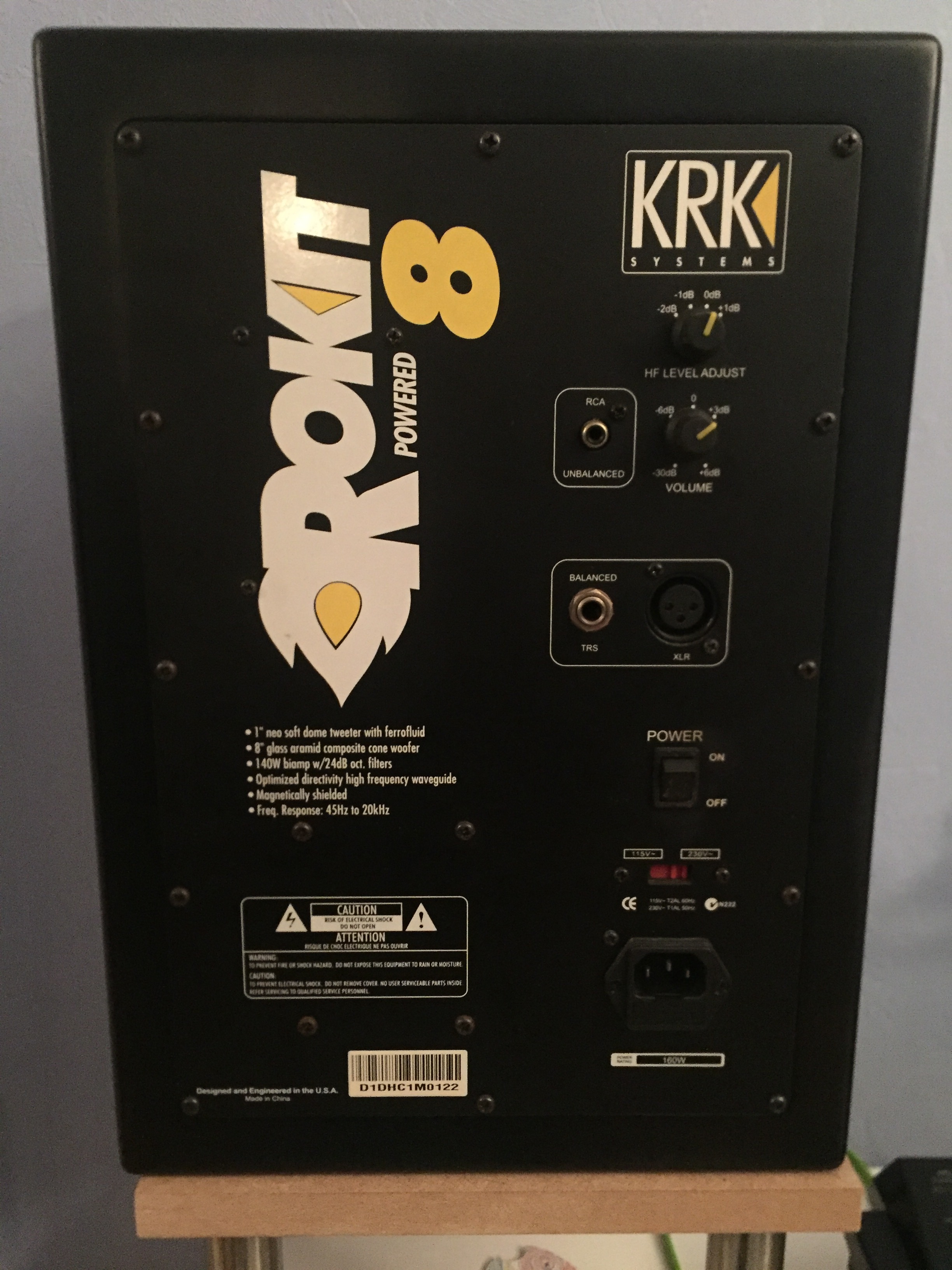 ROKIT POWERED 8 - KRK Rokit Powered 8 - Audiofanzine