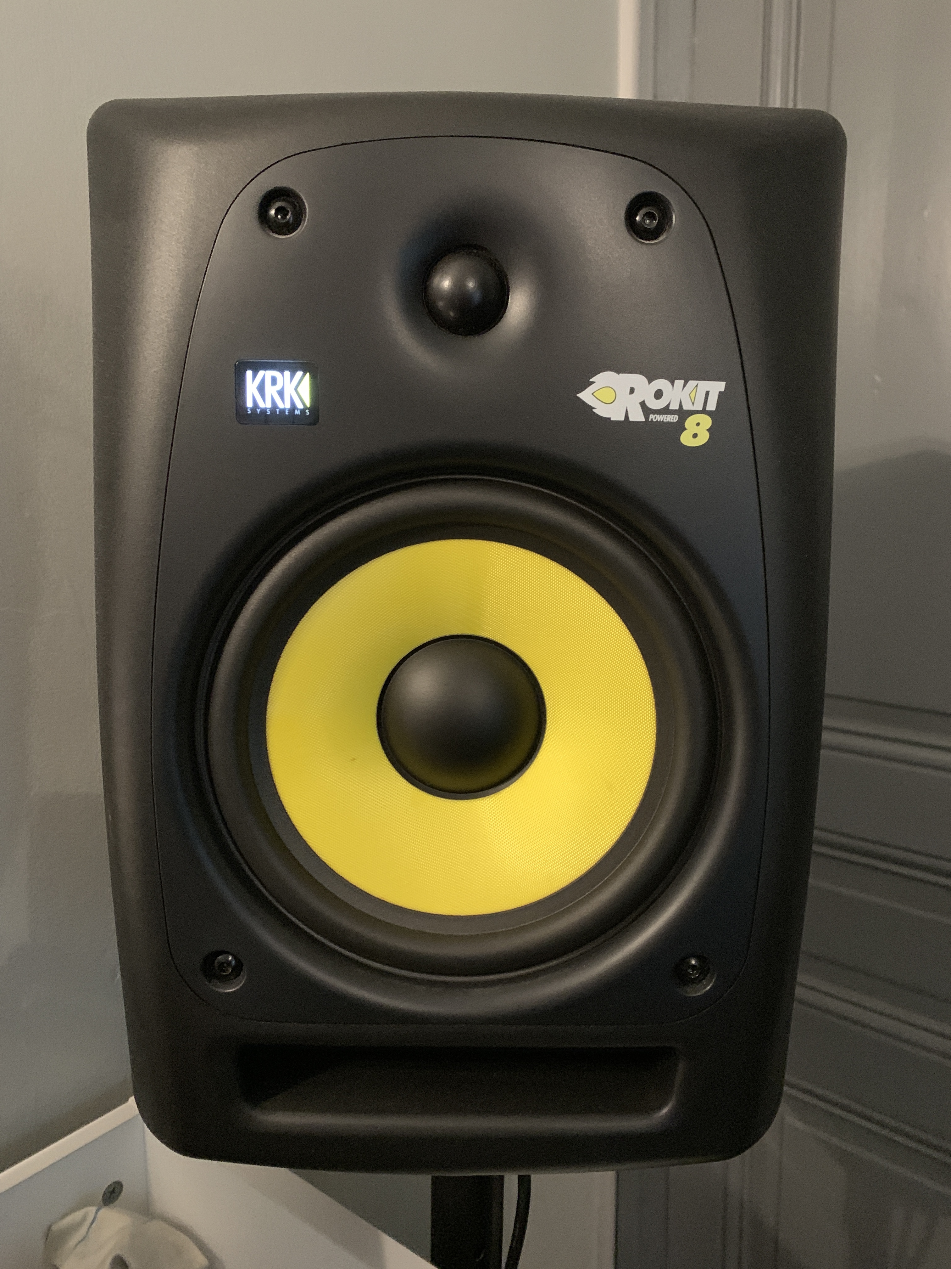 Rokit Powered 8 KRK Rokit Powered 8 Audiofanzine
