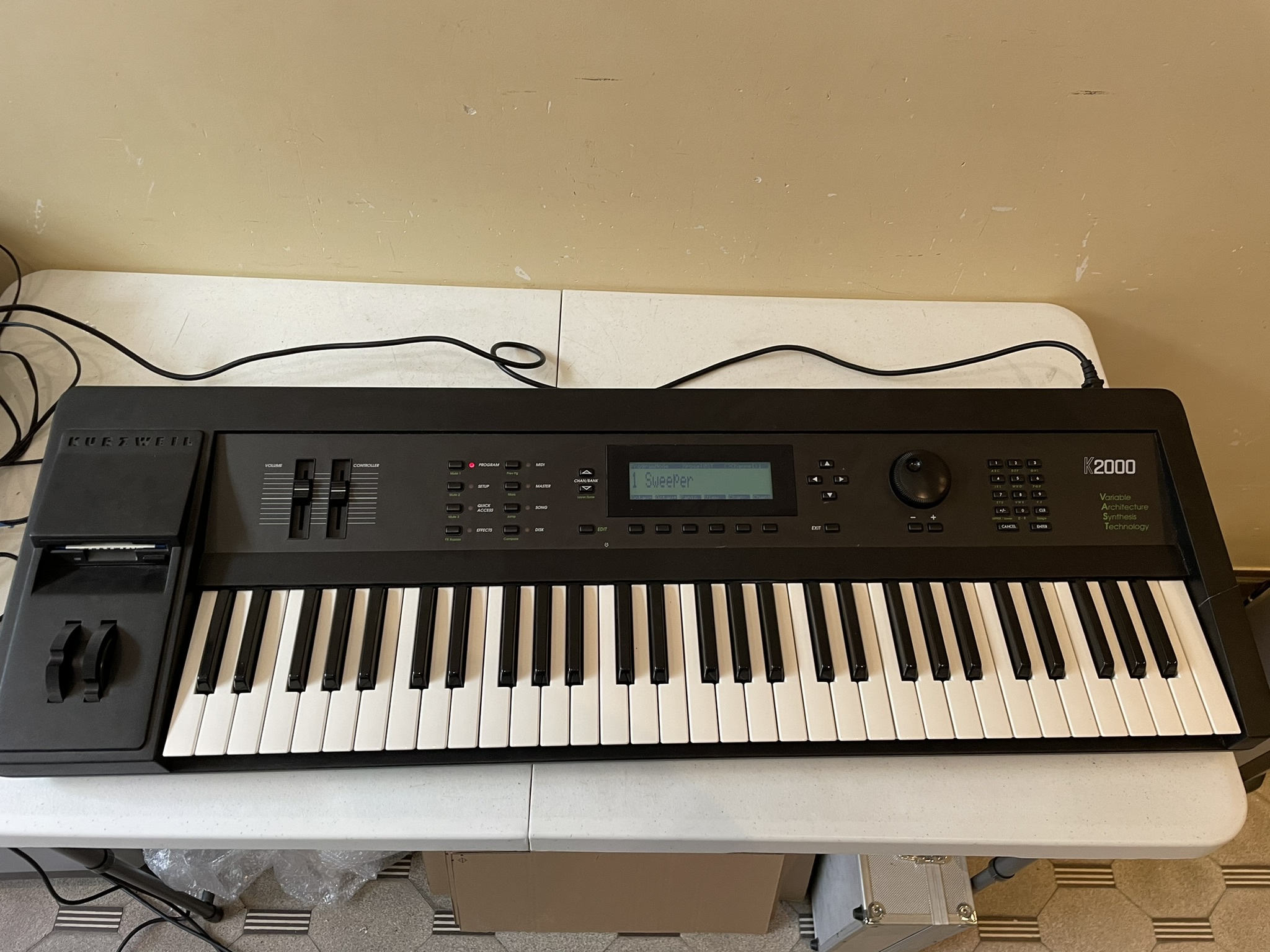 Kurzweil K2000 (Nord-Pas-de-Calais) - Audiofanzine