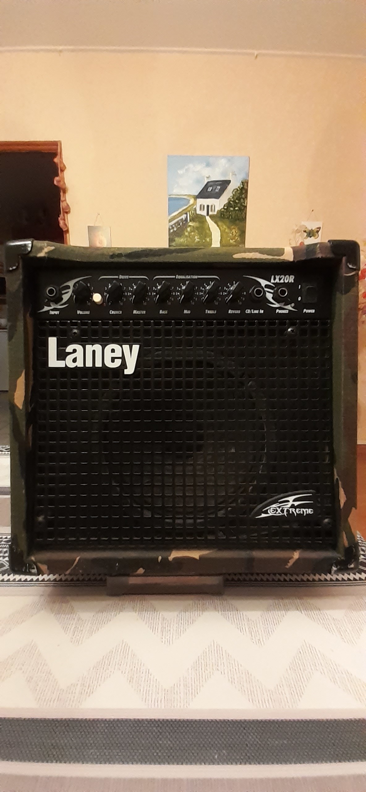 Amplificateur Guitare Laney LX20R Combo 20W - 2 Canaux, Réverbération, Sortie Casque - Parfait Pour Débutants Et Pratique