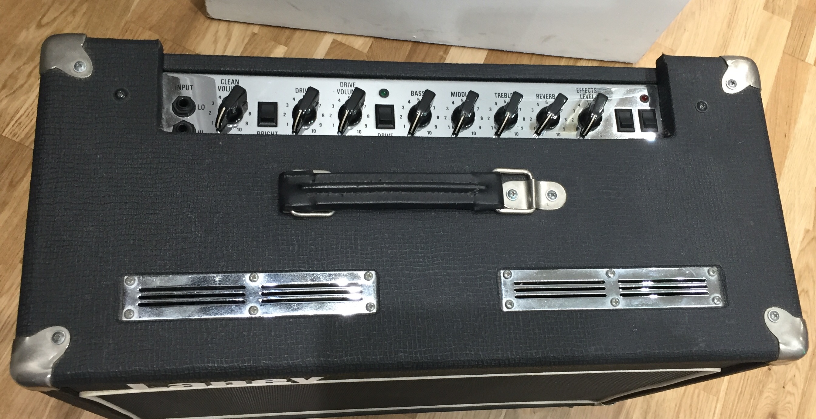 Laney VC30112 image (1701719) Audiofanzine