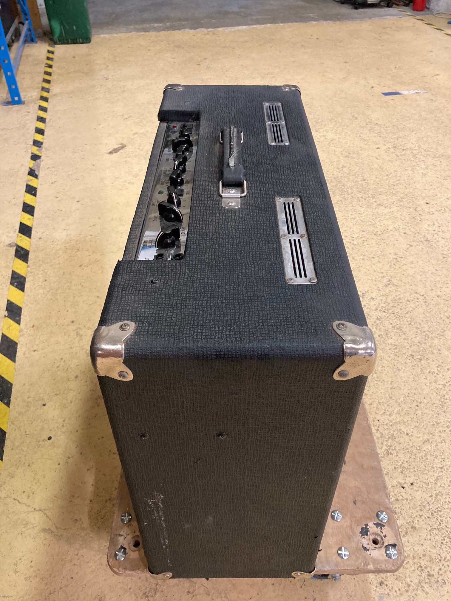 VC30212 Laney VC30212 Audiofanzine