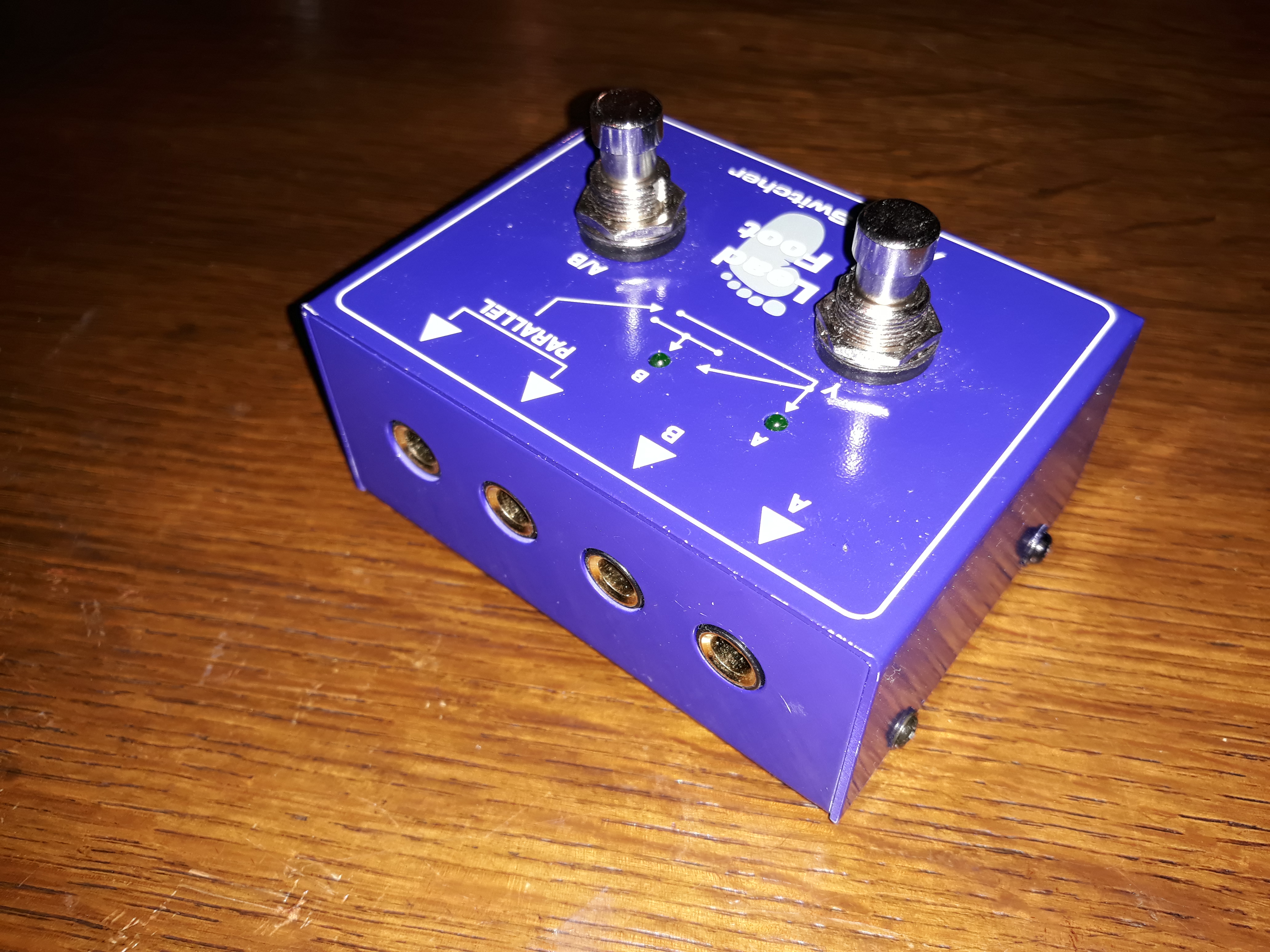 AB/Y Switcher Lead Foot AB/Y Switcher Audiofanzine