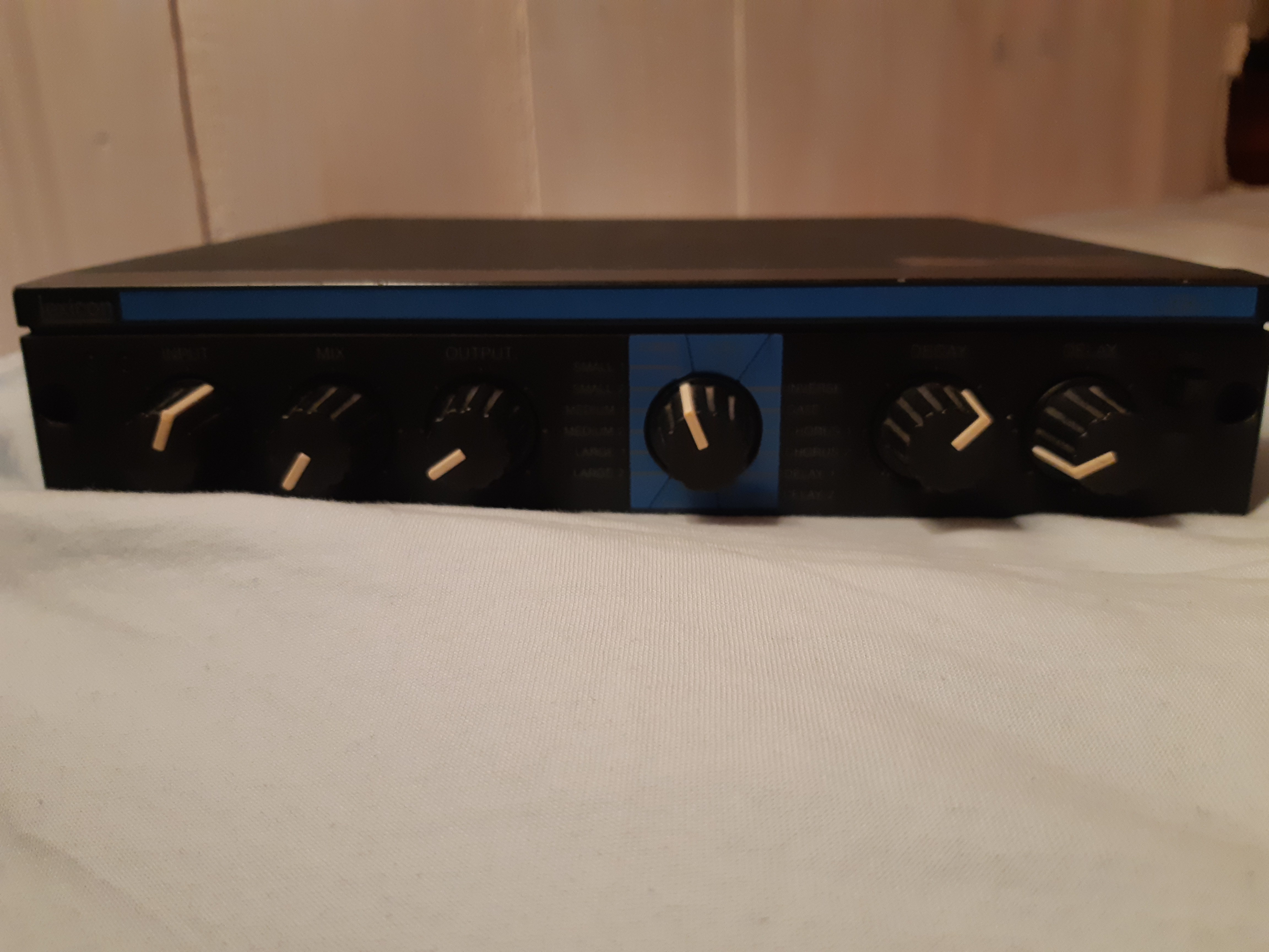 LXP1 Lexicon LXP1 Audiofanzine