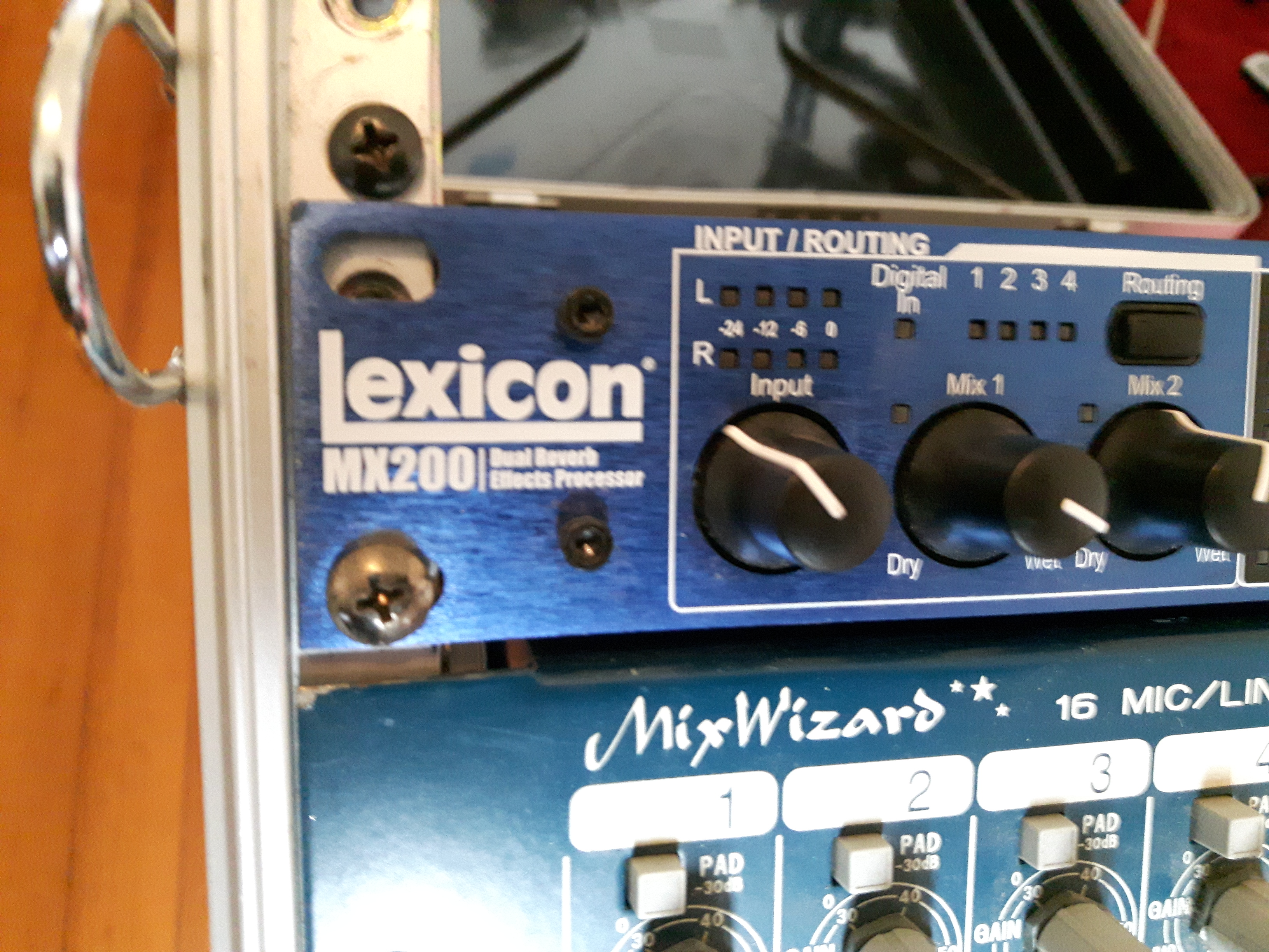 Lexicon MX200 image (1880373) Audiofanzine